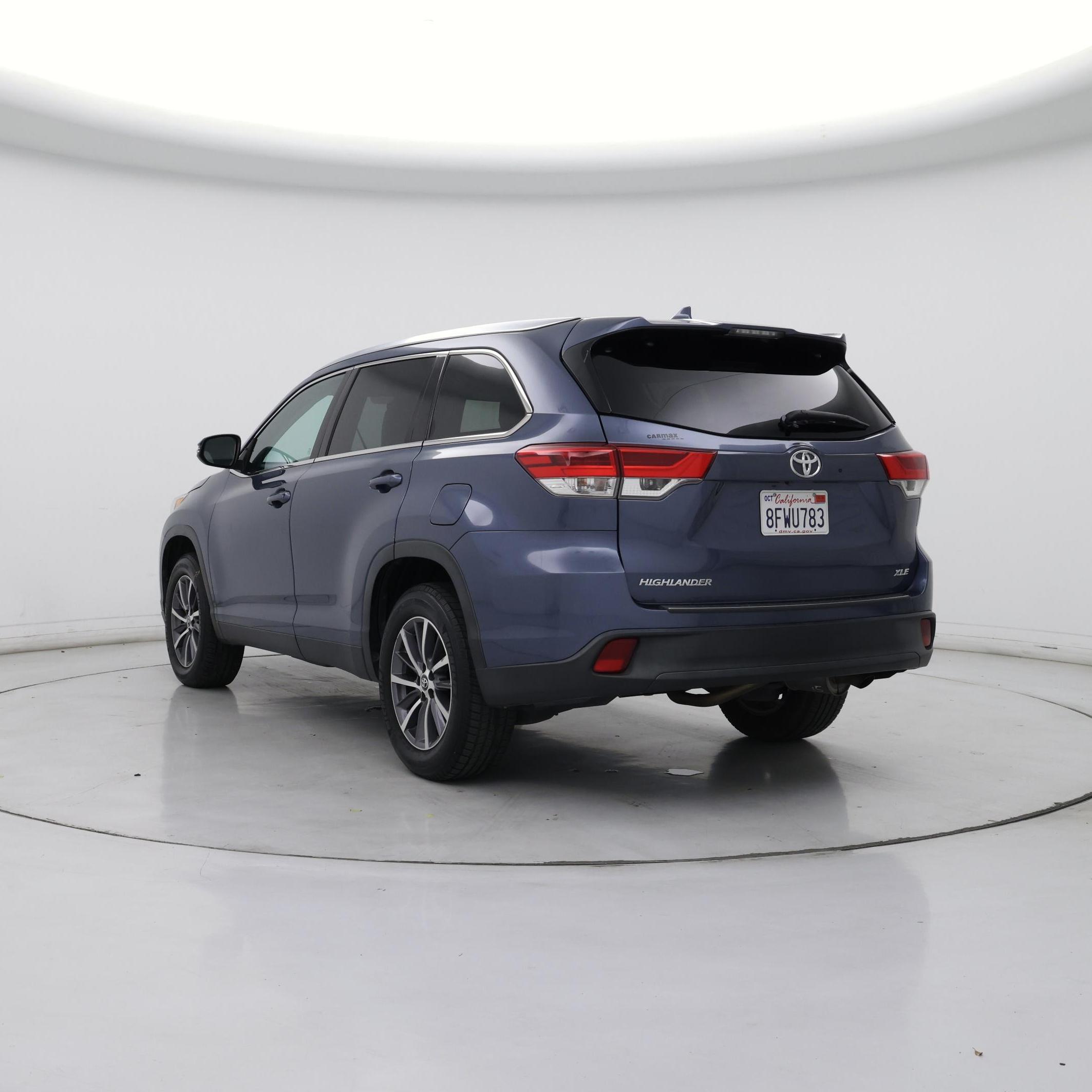 Thumbnail: 2019 Toyota Highlander - 2