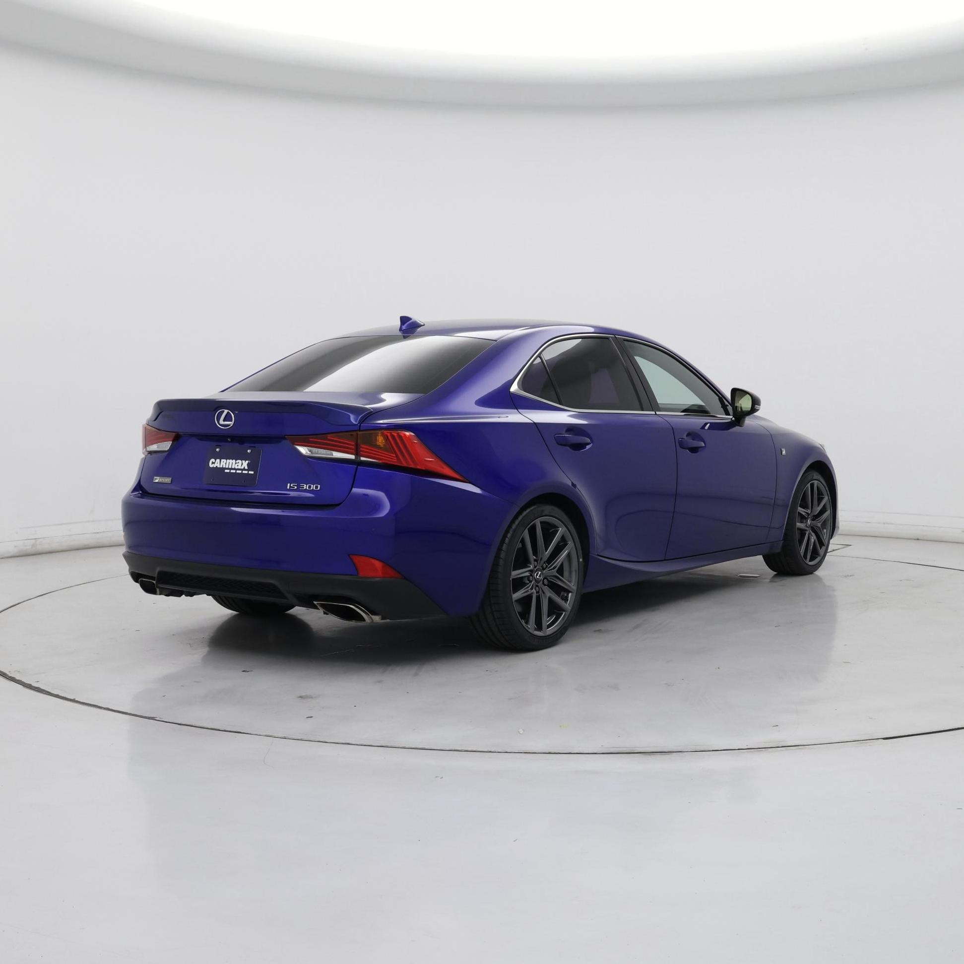 Thumbnail: 2020 Lexus IS - 8