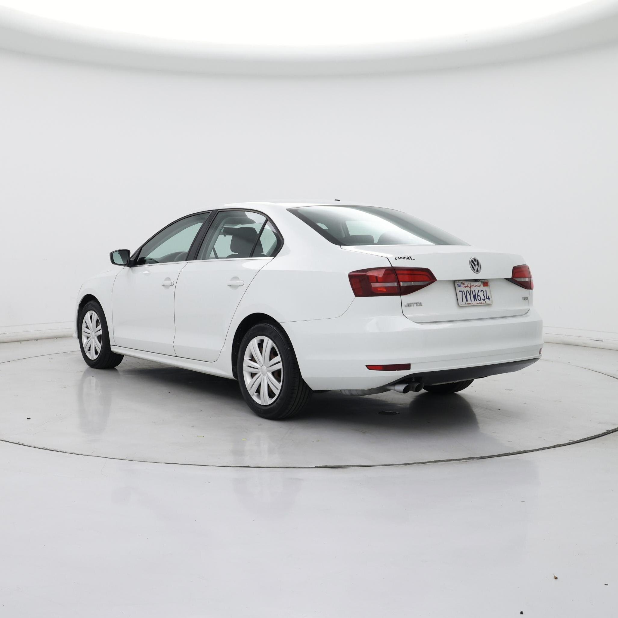 Thumbnail: 2017 Volkswagen Jetta - 2