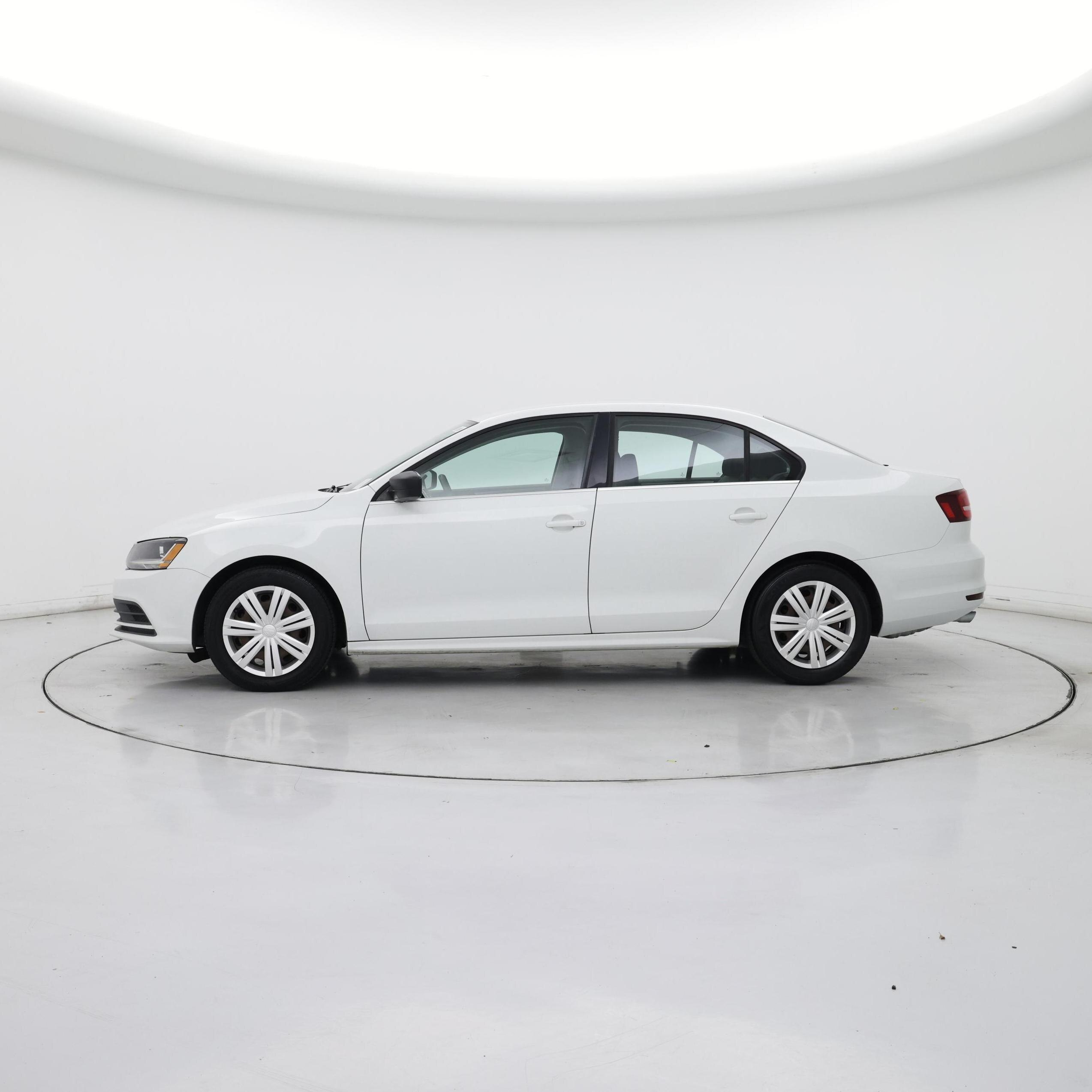 Thumbnail: 2017 Volkswagen Jetta - 3
