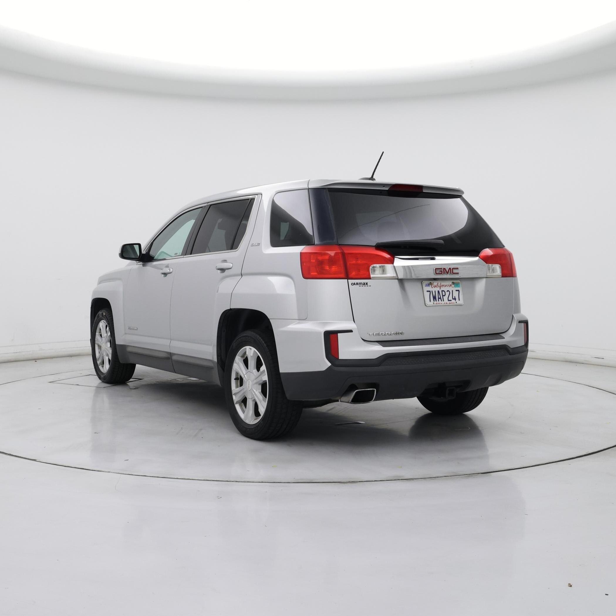 Thumbnail: 2017 GMC Terrain - 2
