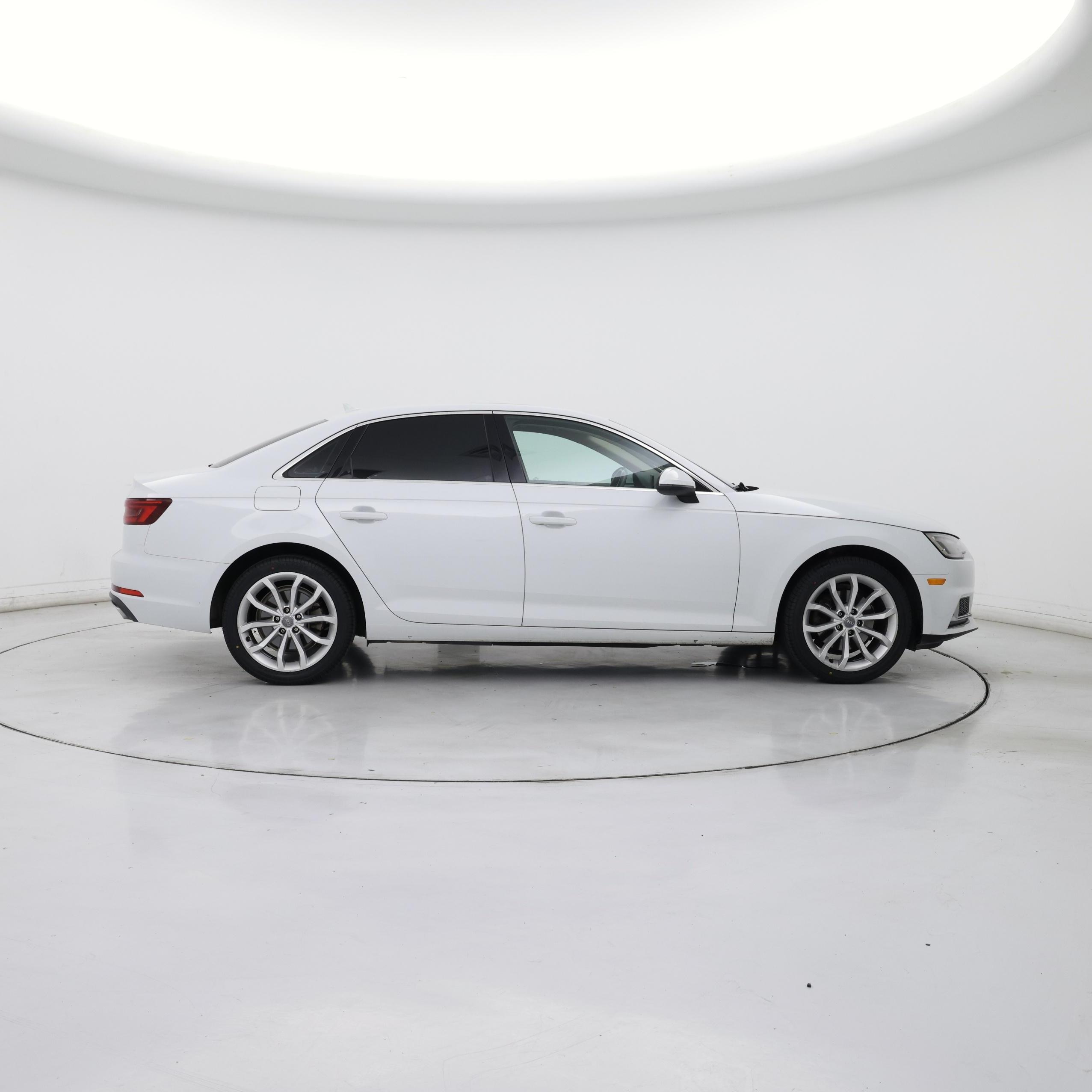 Thumbnail: 2019 Audi A4 - 7