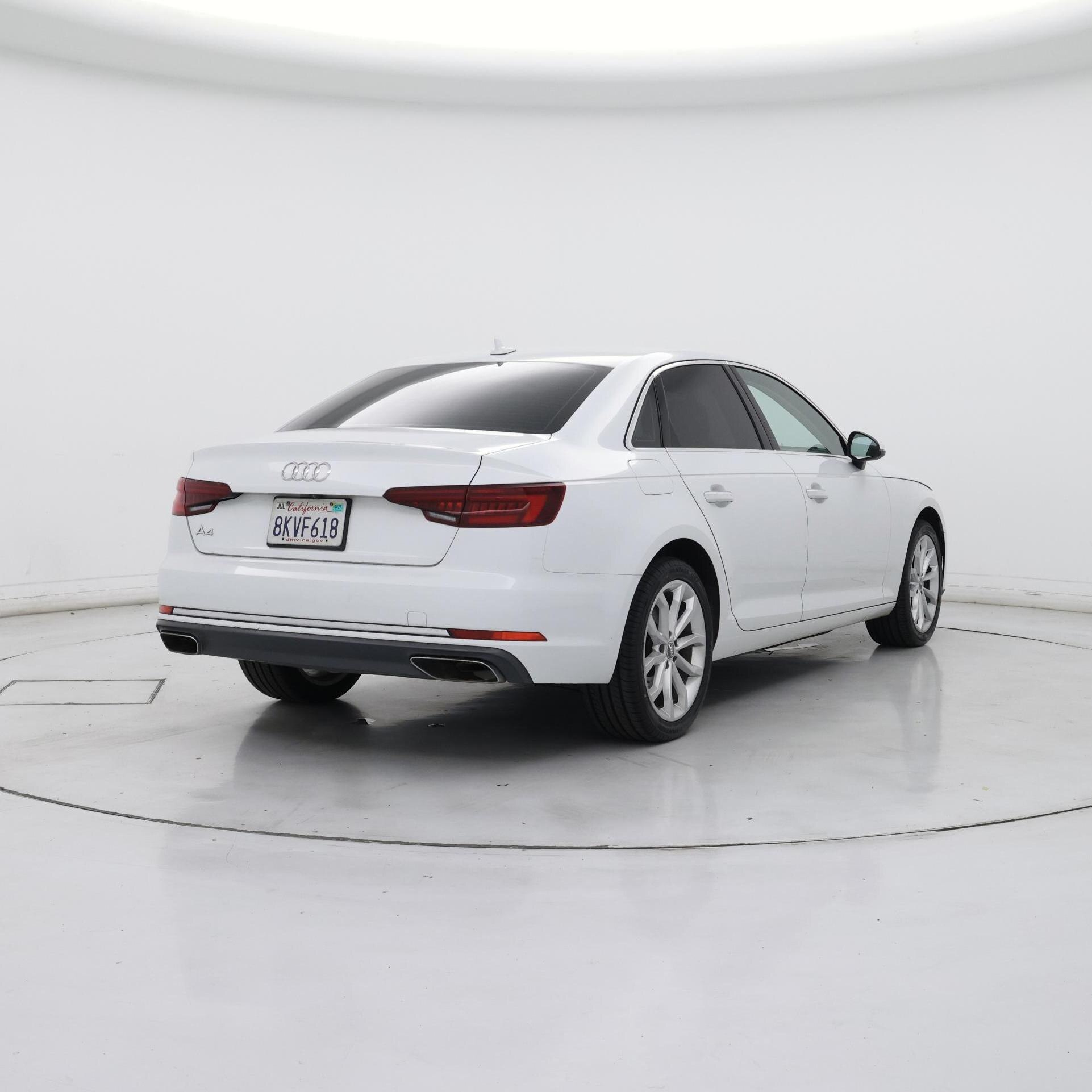 Thumbnail: 2019 Audi A4 - 8
