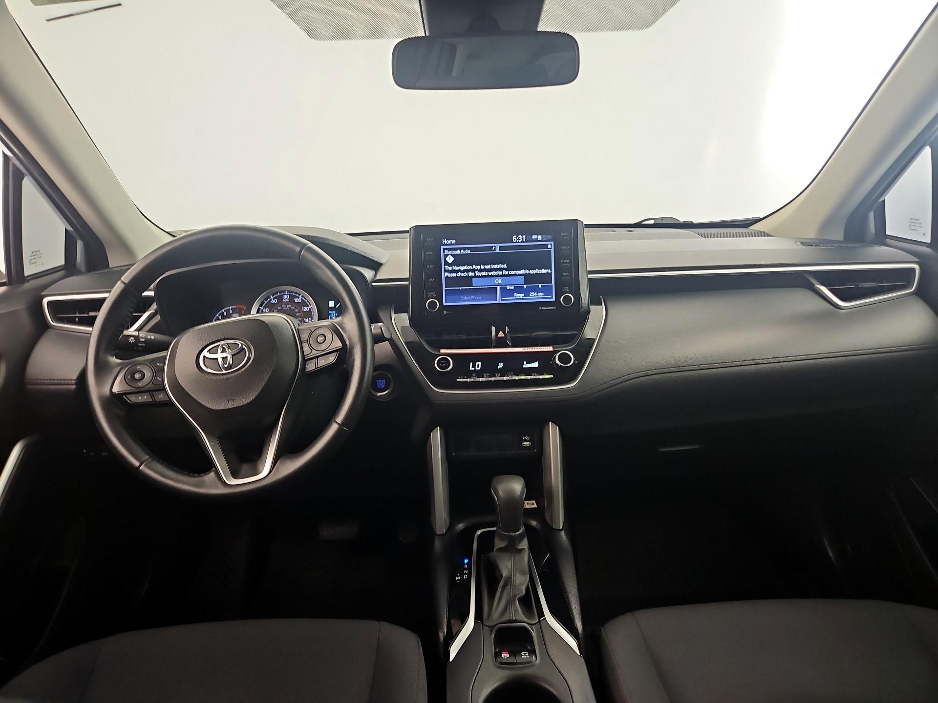 Thumbnail: 2022 Toyota Corolla Cross - 9