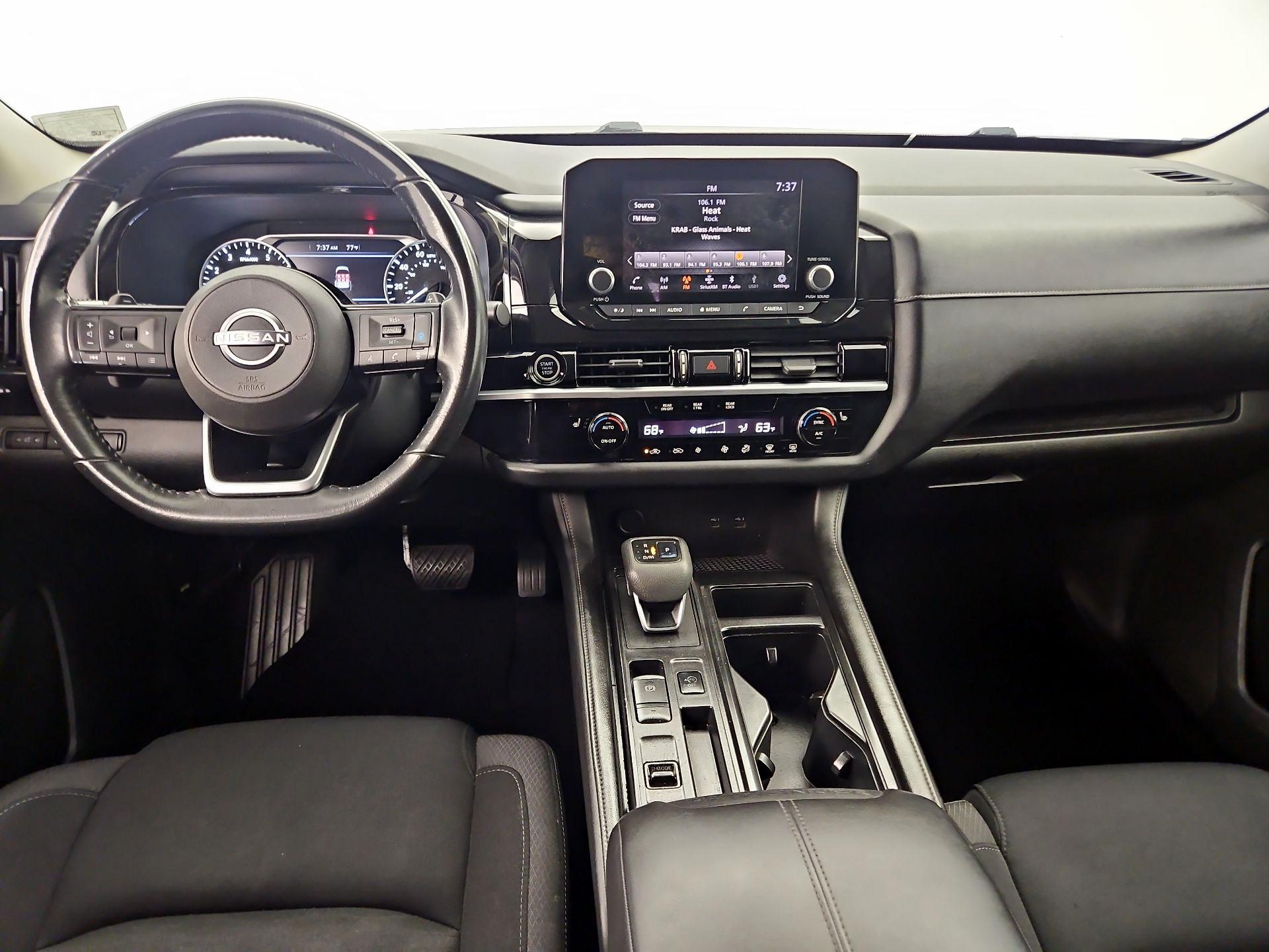 Thumbnail: 2022 Nissan Pathfinder - 9