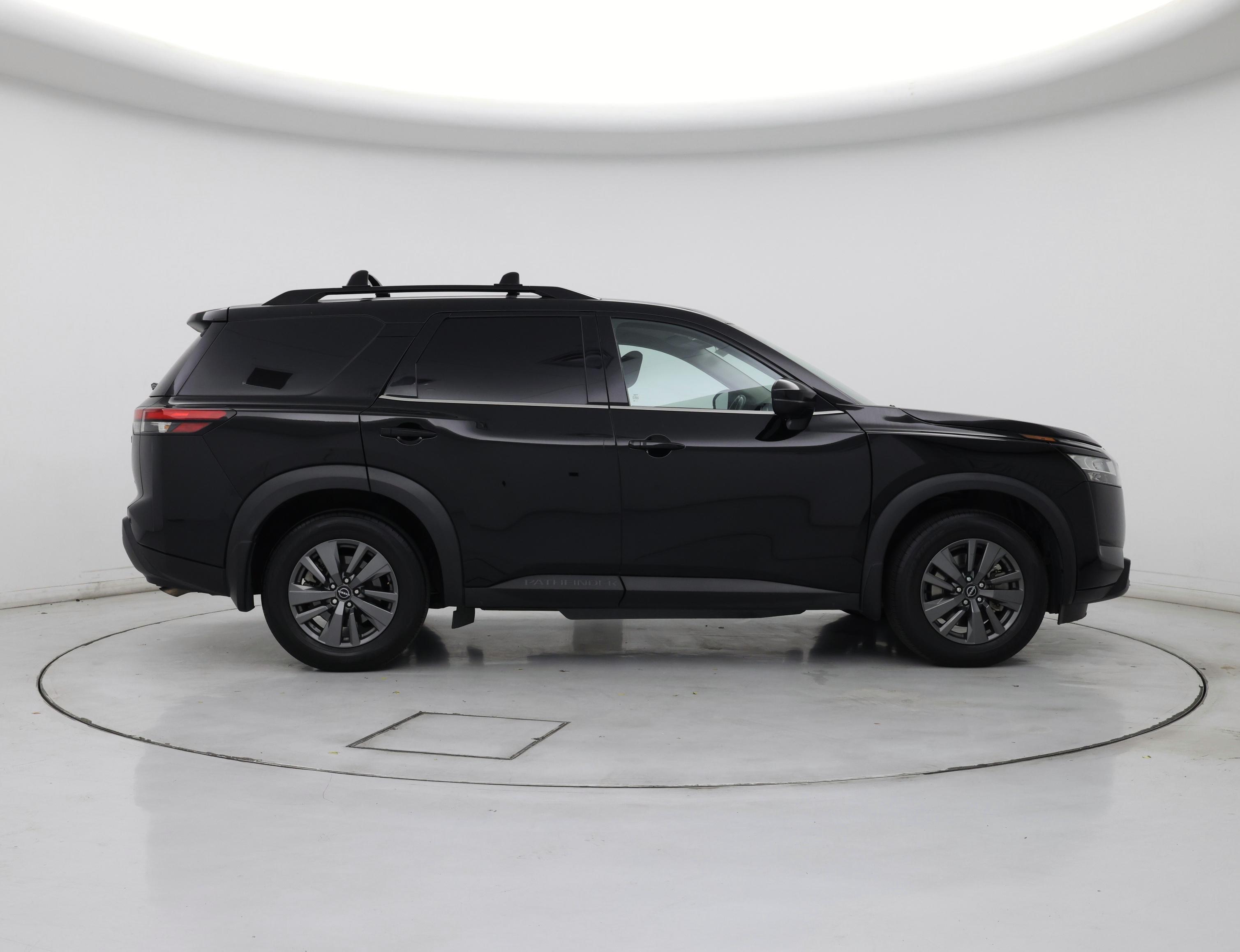 Thumbnail: 2022 Nissan Pathfinder - 7