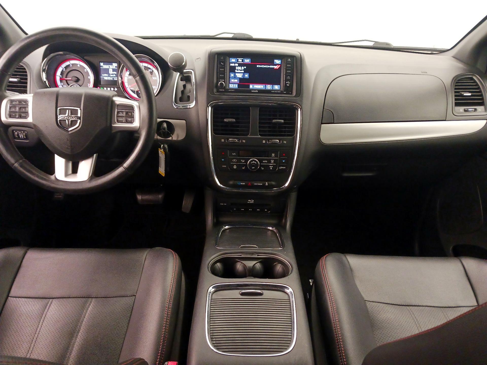 Thumbnail: 2016 Dodge Grand Caravan - 9