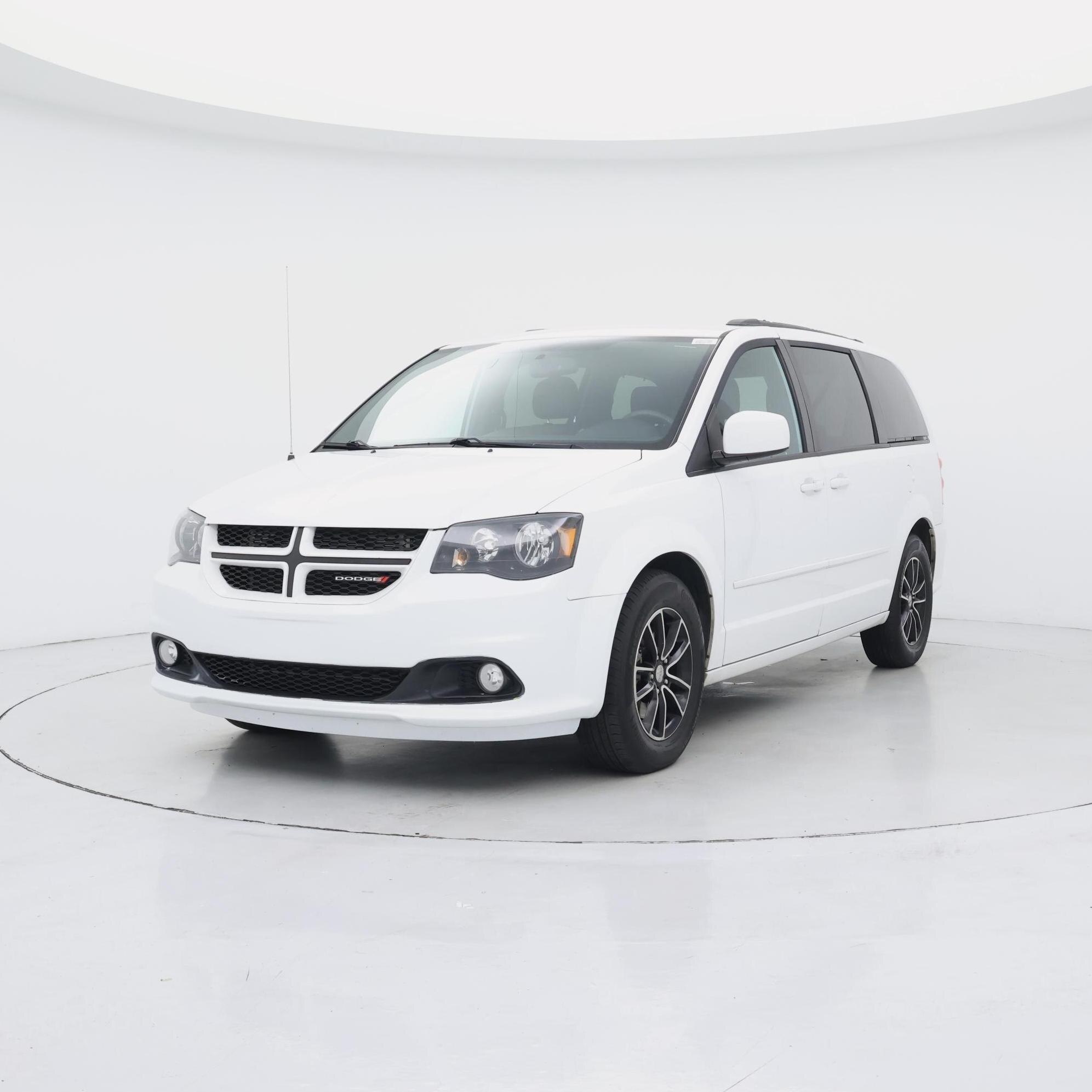 Thumbnail: 2016 Dodge Grand Caravan - 4