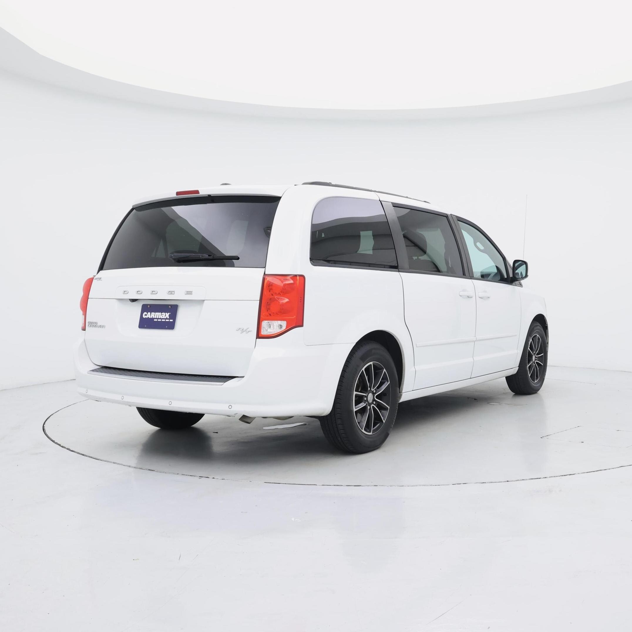 Thumbnail: 2016 Dodge Grand Caravan - 8