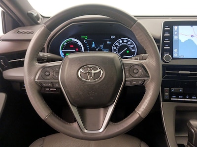 Steering Wheel & Instrument Cluster (On)