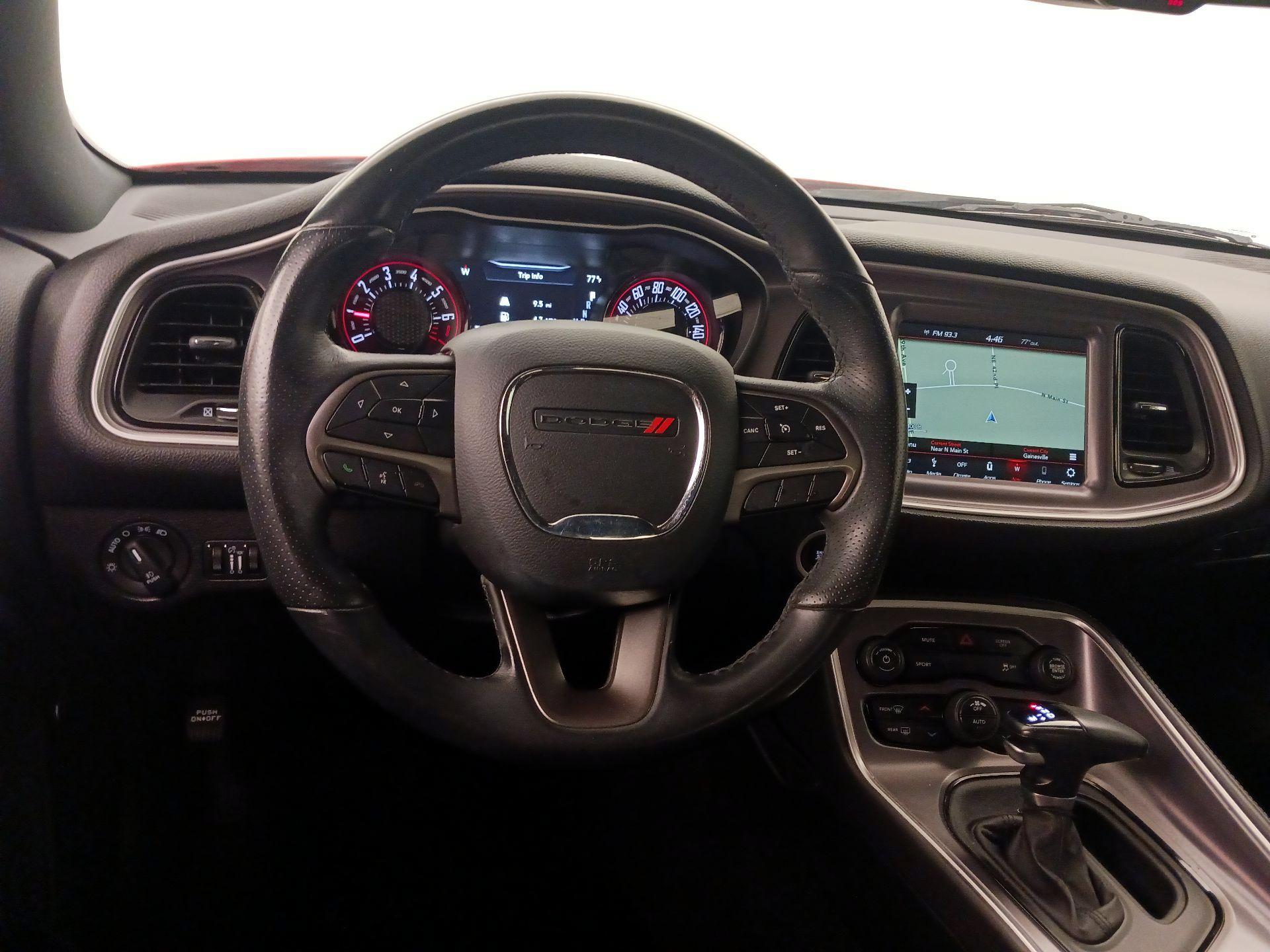 Thumbnail: 2019 Dodge Challenger - 10