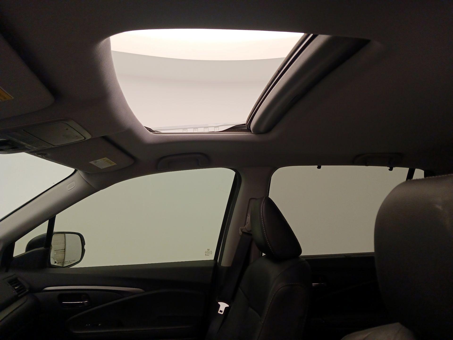 Thumbnail: 2021 Honda Pilot - 19