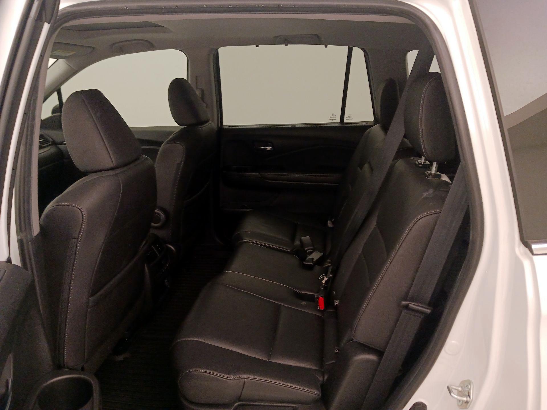 Thumbnail: 2021 Honda Pilot - 20