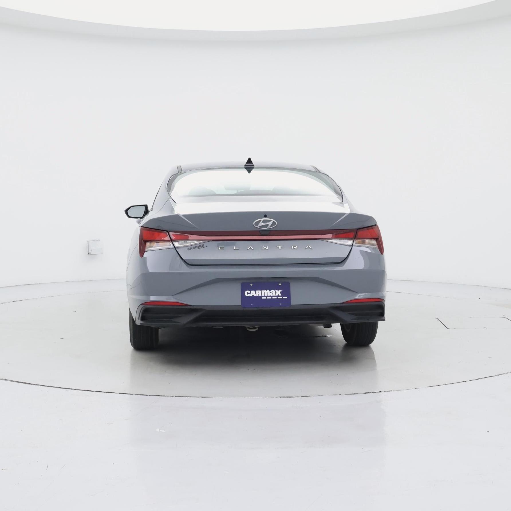 Thumbnail: 2022 Hyundai Elantra - 6