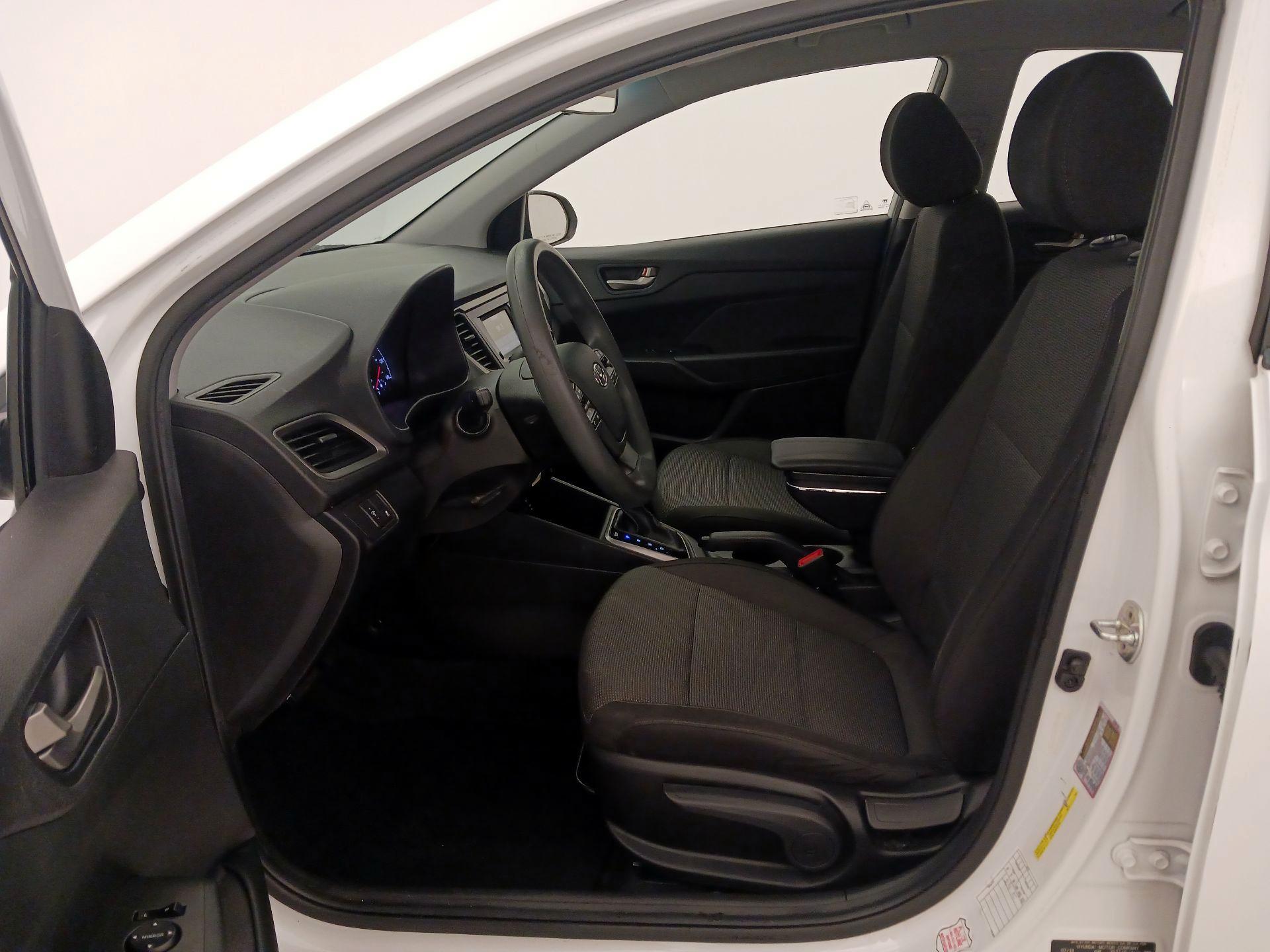 Thumbnail: 2019 Hyundai Accent - 11