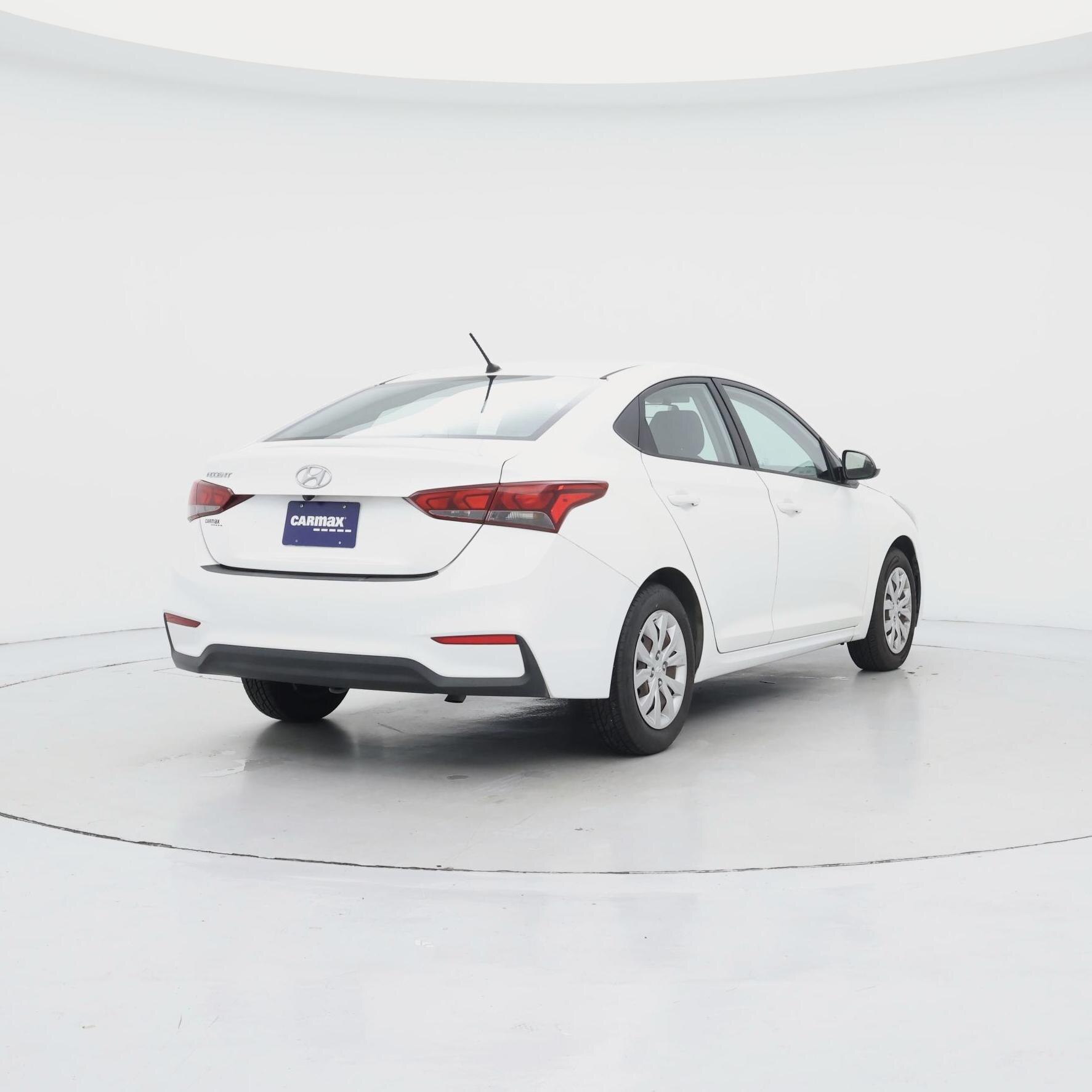 Thumbnail: 2019 Hyundai Accent - 8