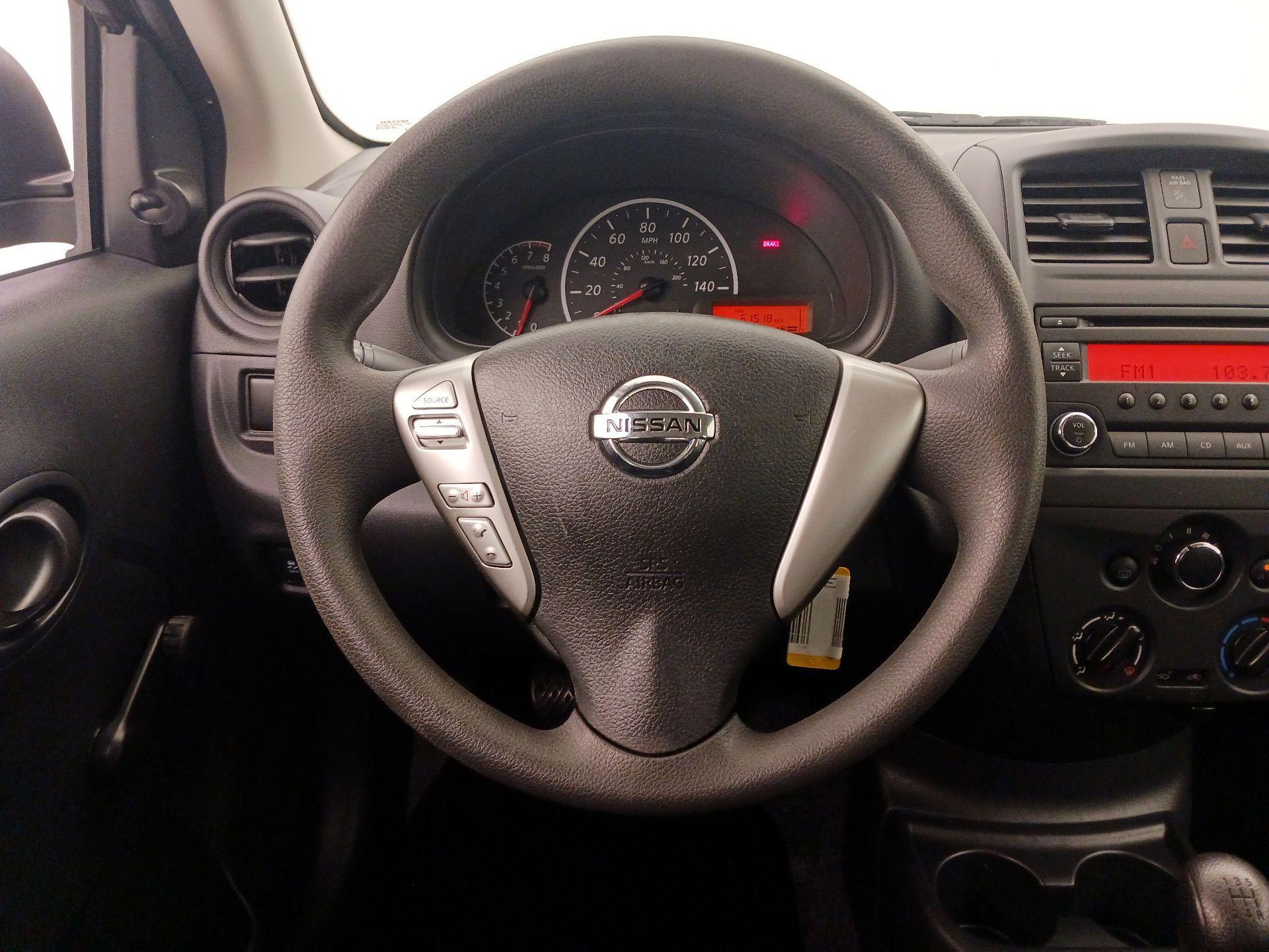 Thumbnail: 2015 Nissan Versa - 10