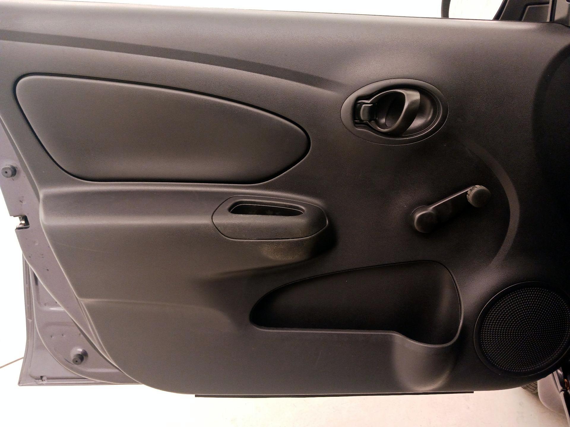 Thumbnail: 2015 Nissan Versa - 12