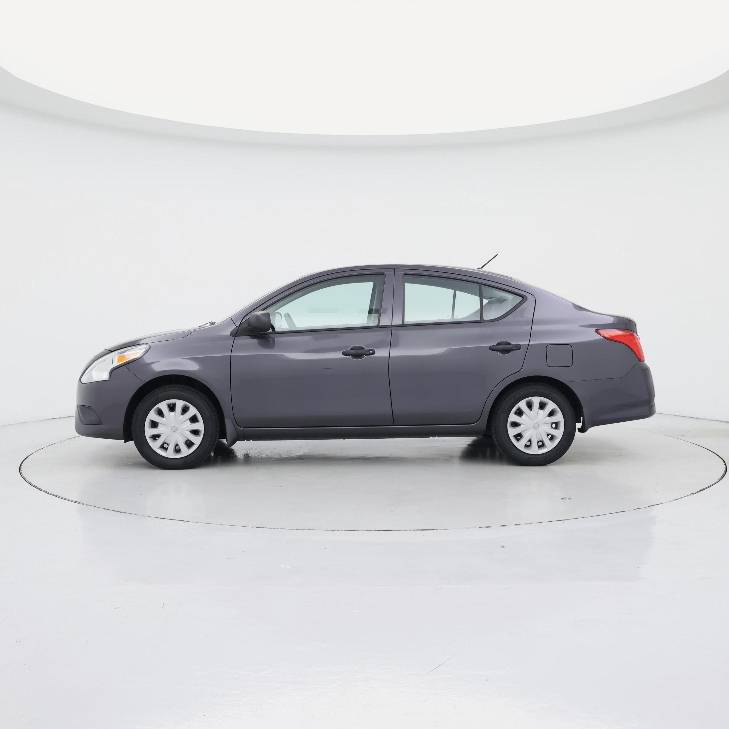 Thumbnail: 2015 Nissan Versa - 3