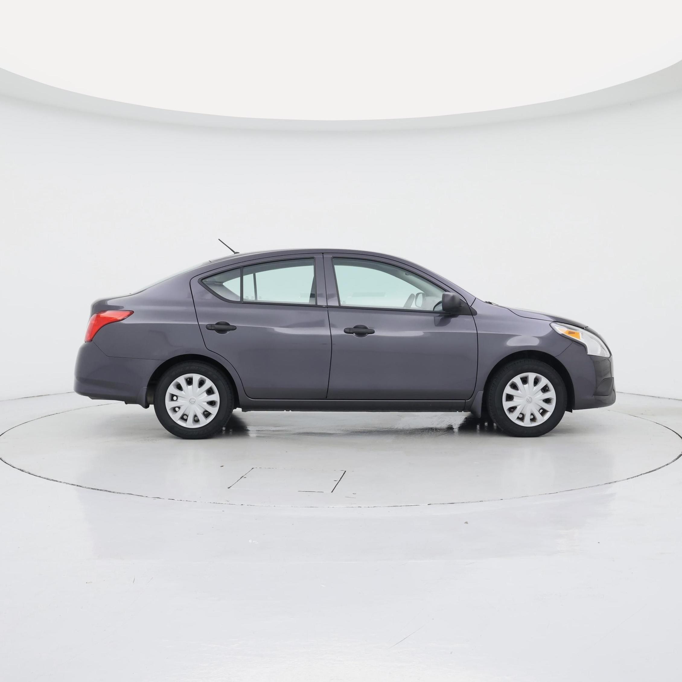 Thumbnail: 2015 Nissan Versa - 7