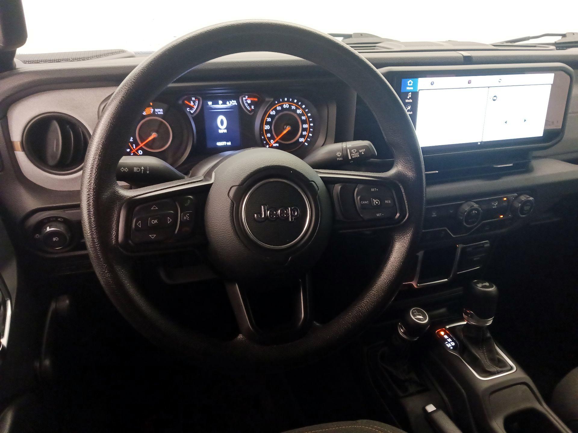 Thumbnail: 2024 Jeep Wrangler - 10