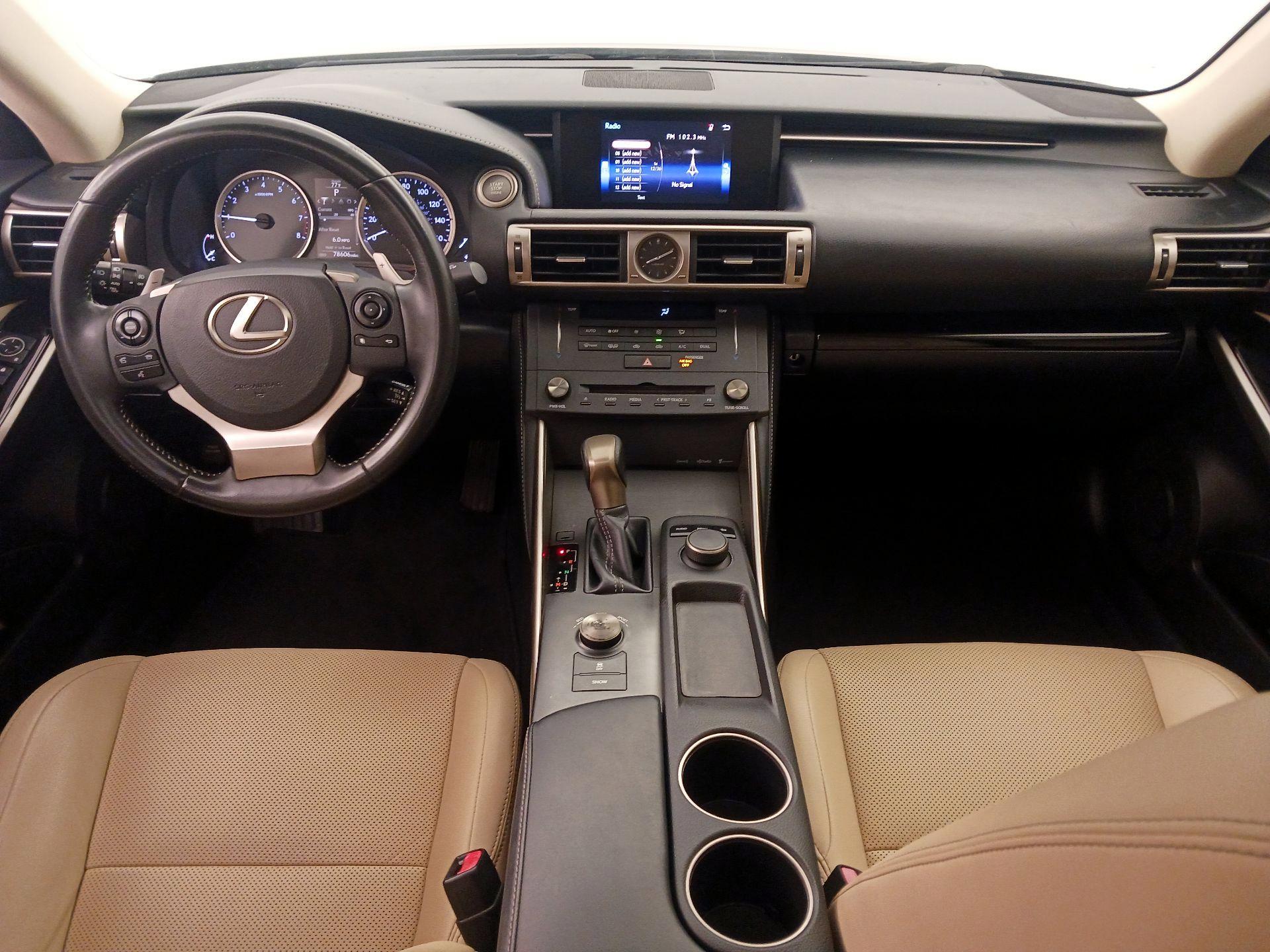 Thumbnail: 2015 Lexus IS - 9