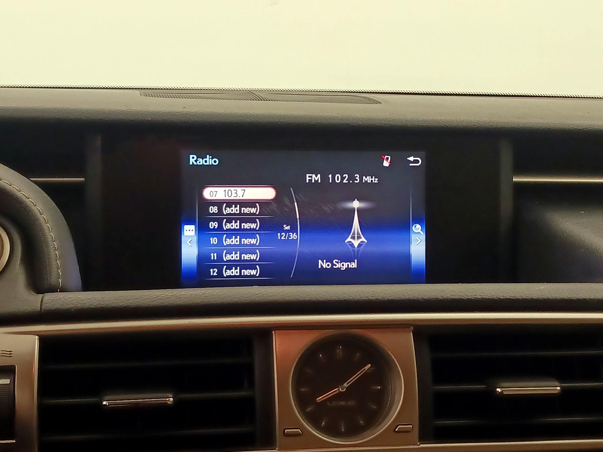Thumbnail: 2015 Lexus IS - 15
