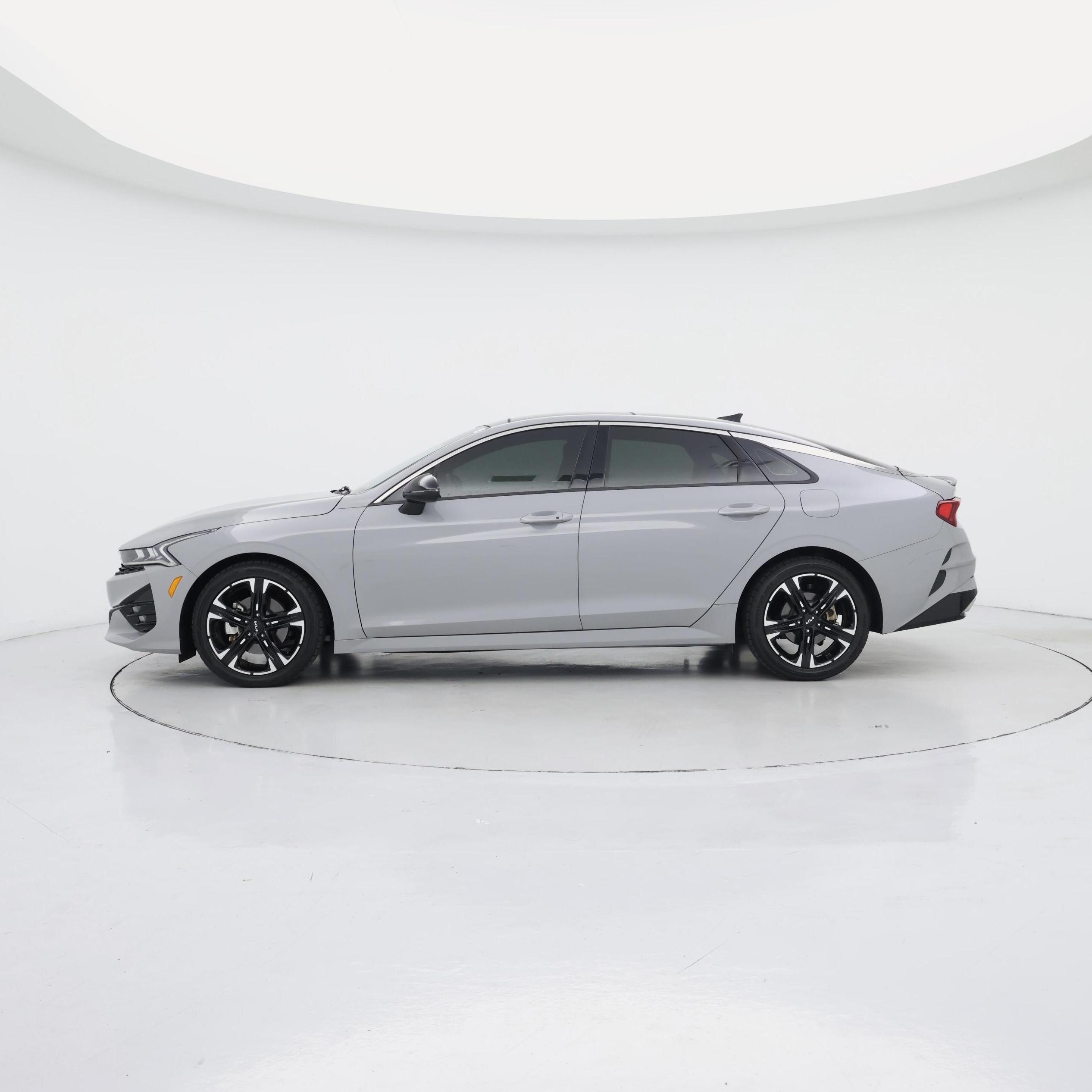 Thumbnail: 2022 Kia K5 - 3