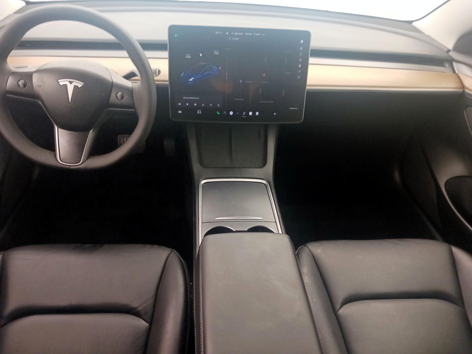 Thumbnail: 2023 Tesla Model 3 - 9
