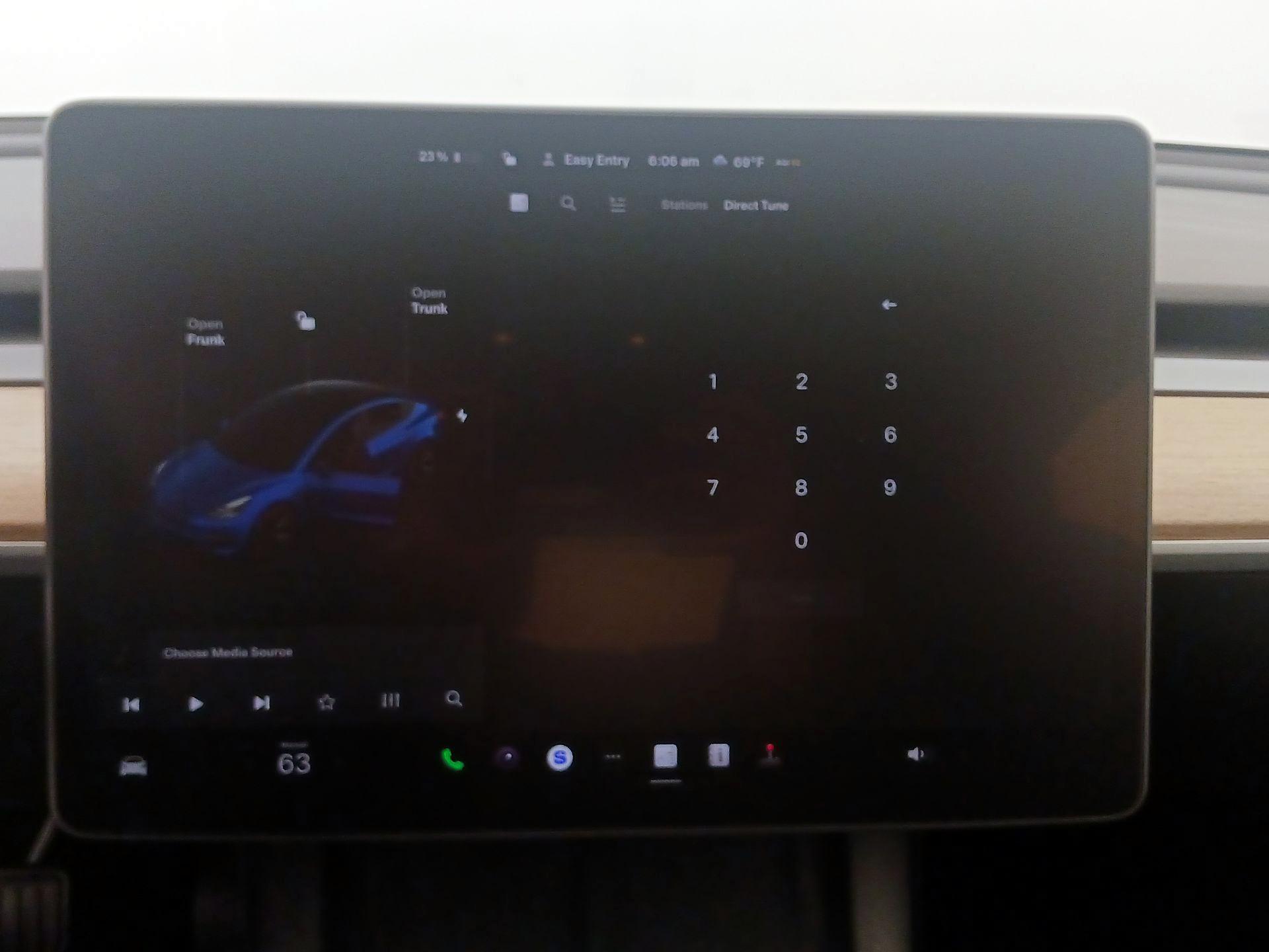 Thumbnail: 2023 Tesla Model 3 - 15