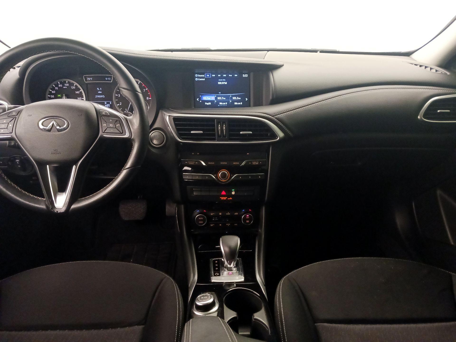 Thumbnail: 2018 INFINITI QX30 - 9