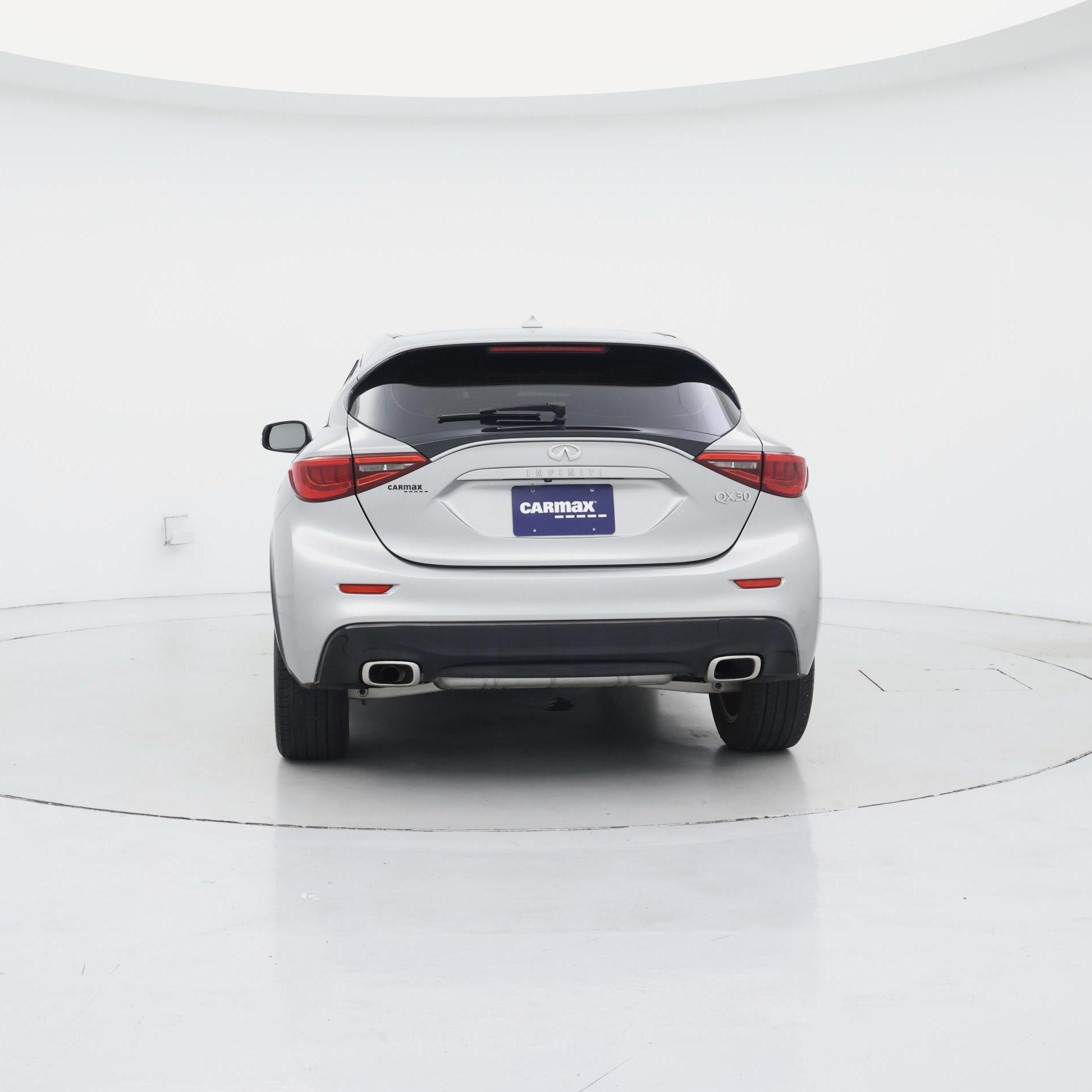 Thumbnail: 2018 INFINITI QX30 - 6