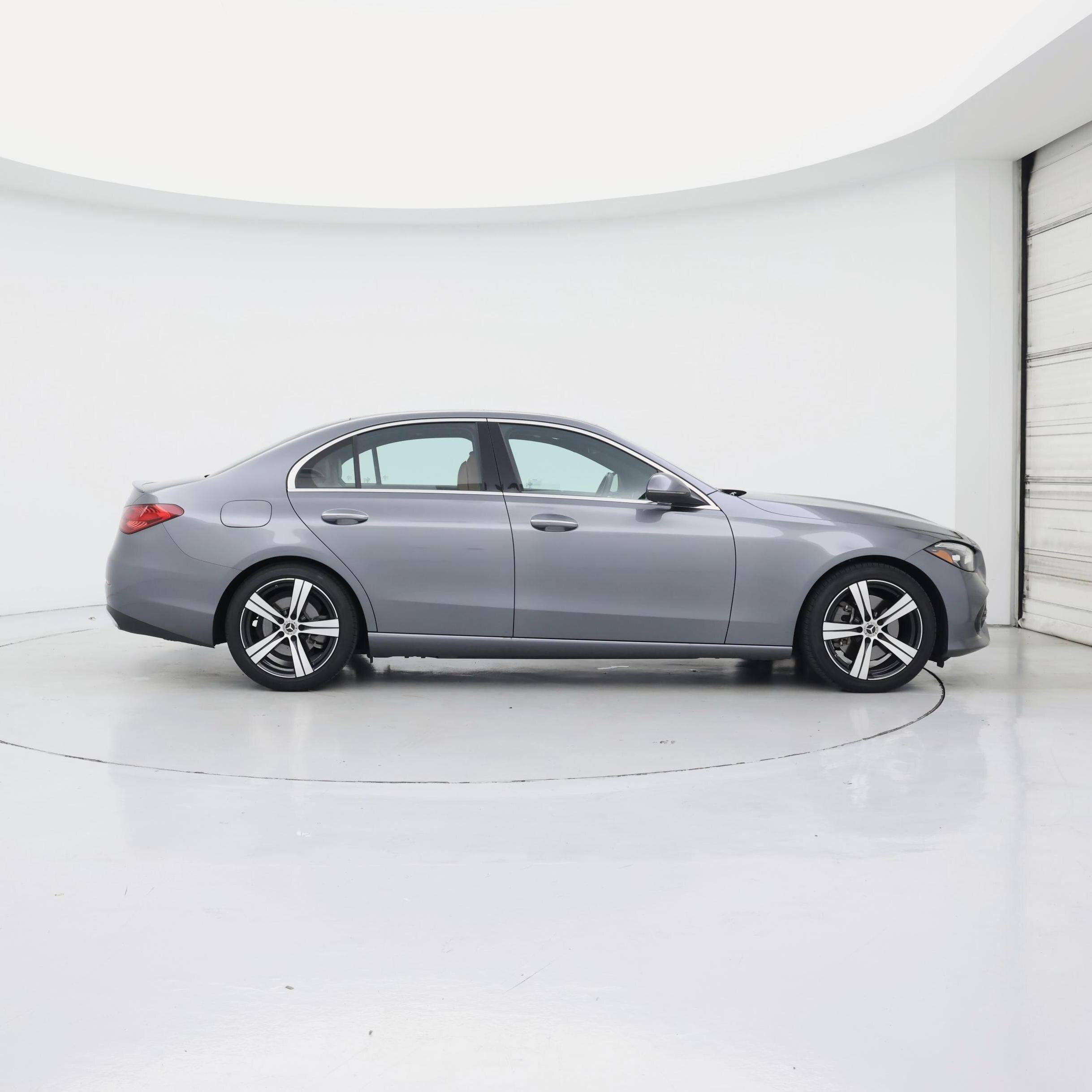 Thumbnail: 2022 Mercedes-Benz C-Class - 7