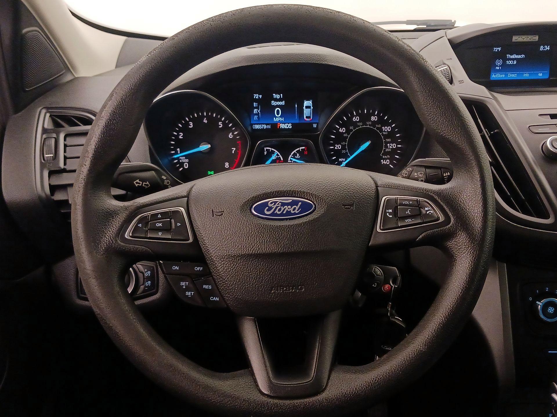 Thumbnail: 2017 Ford Escape - 10