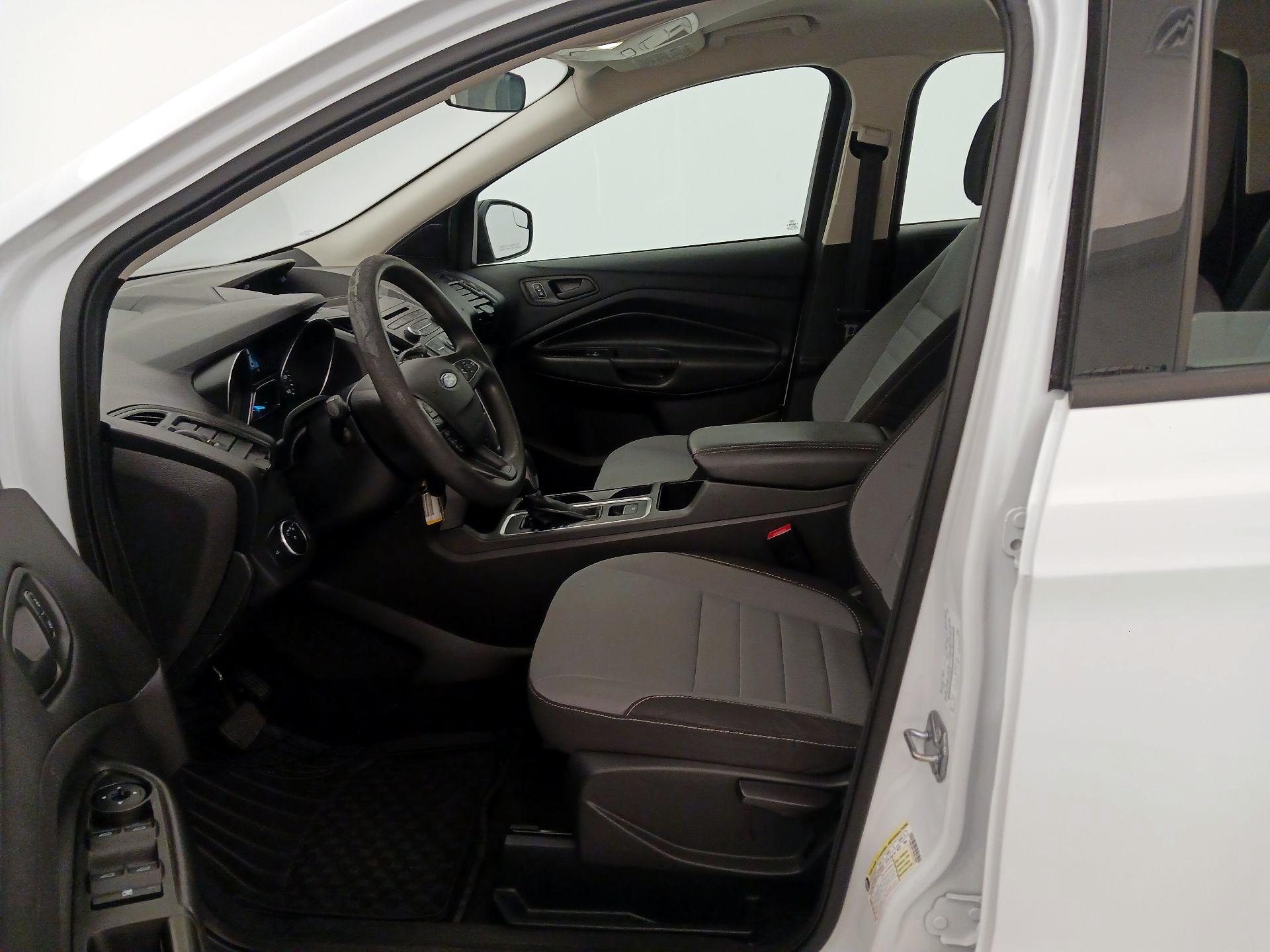 Thumbnail: 2017 Ford Escape - 11