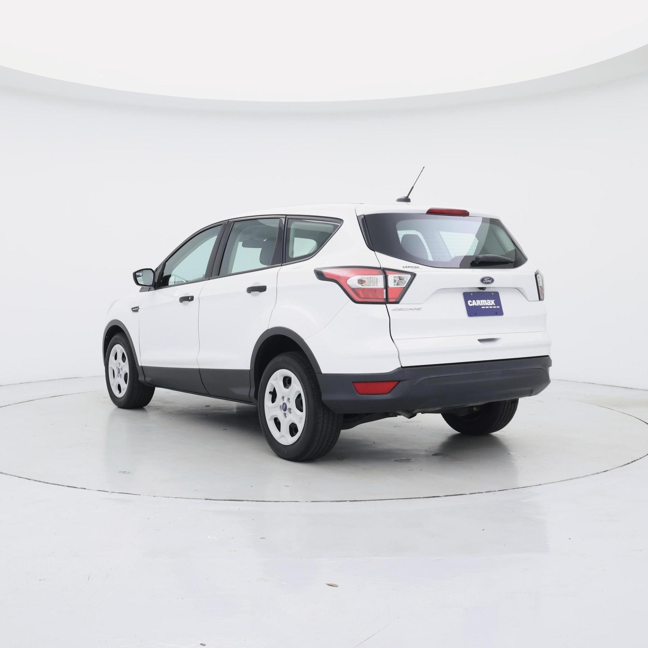 Thumbnail: 2017 Ford Escape - 2