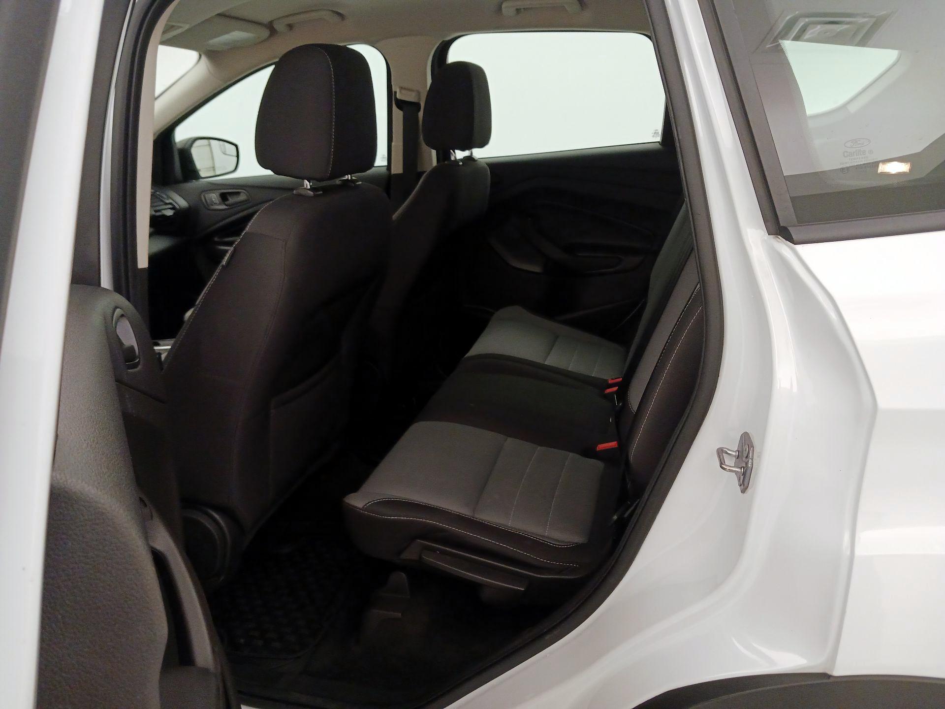 Thumbnail: 2017 Ford Escape - 19