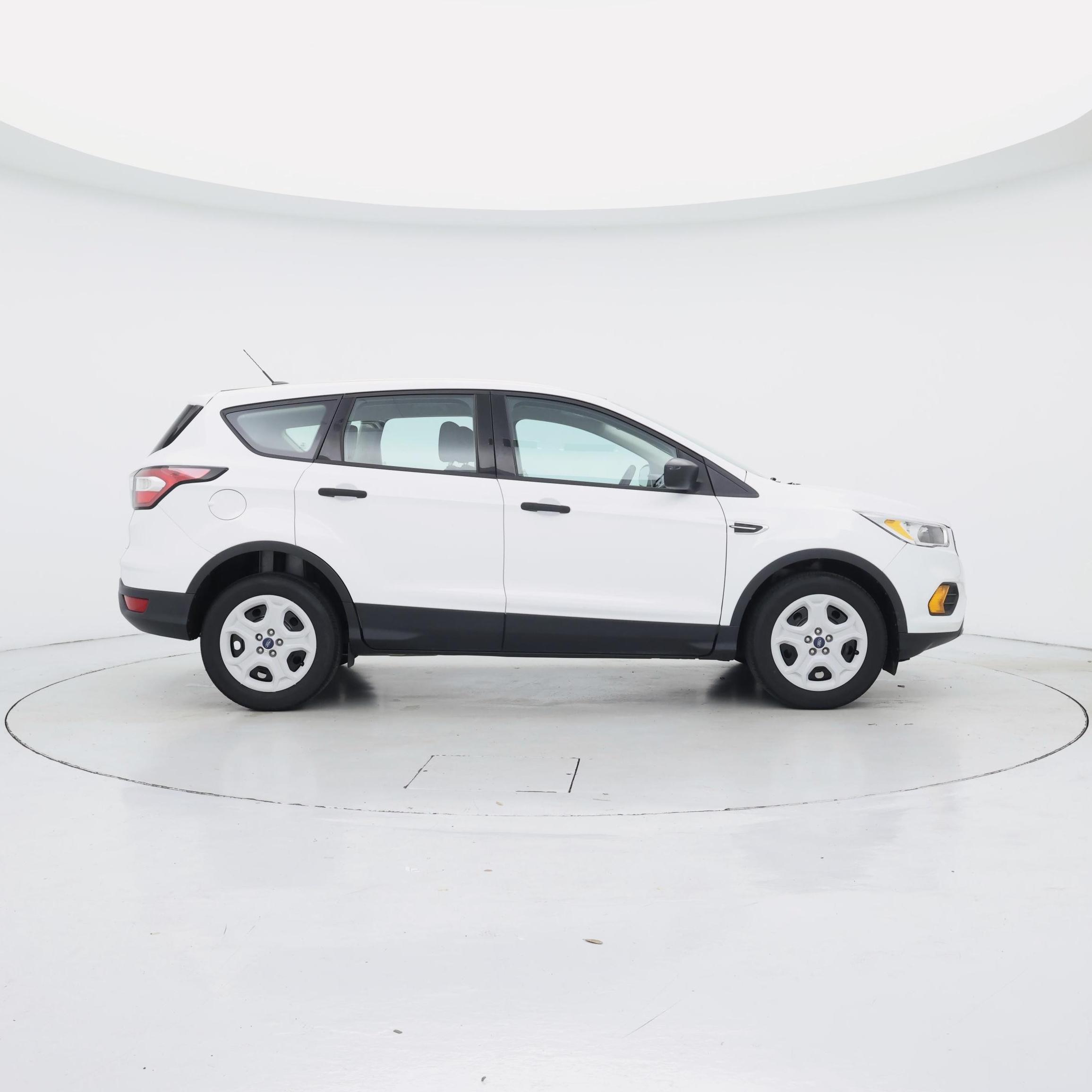 Thumbnail: 2017 Ford Escape - 7