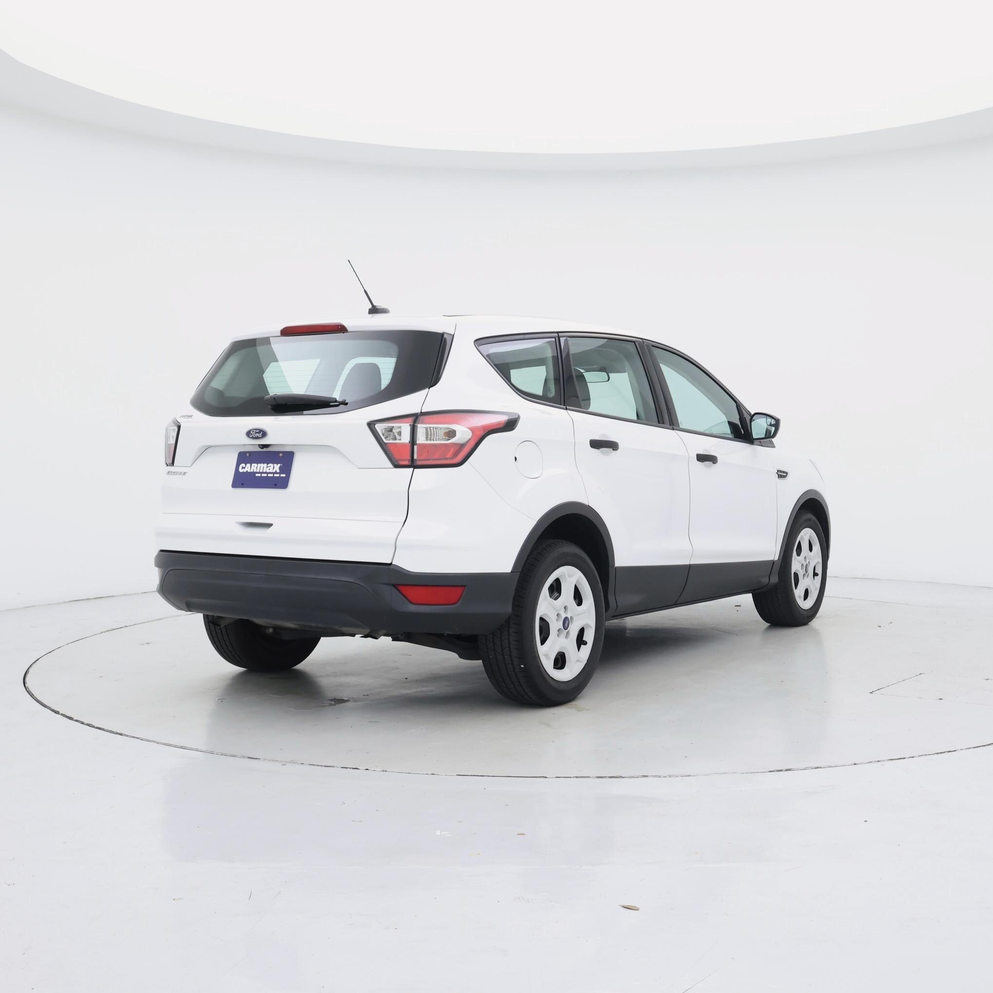 Thumbnail: 2017 Ford Escape - 8