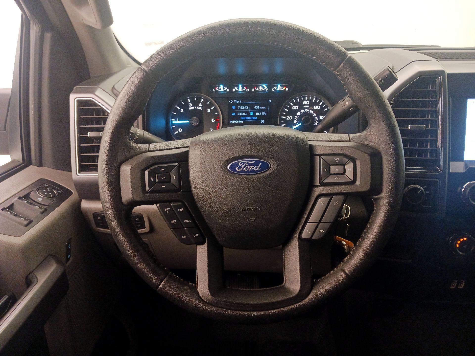Thumbnail: 2019 Ford F-150 - 10