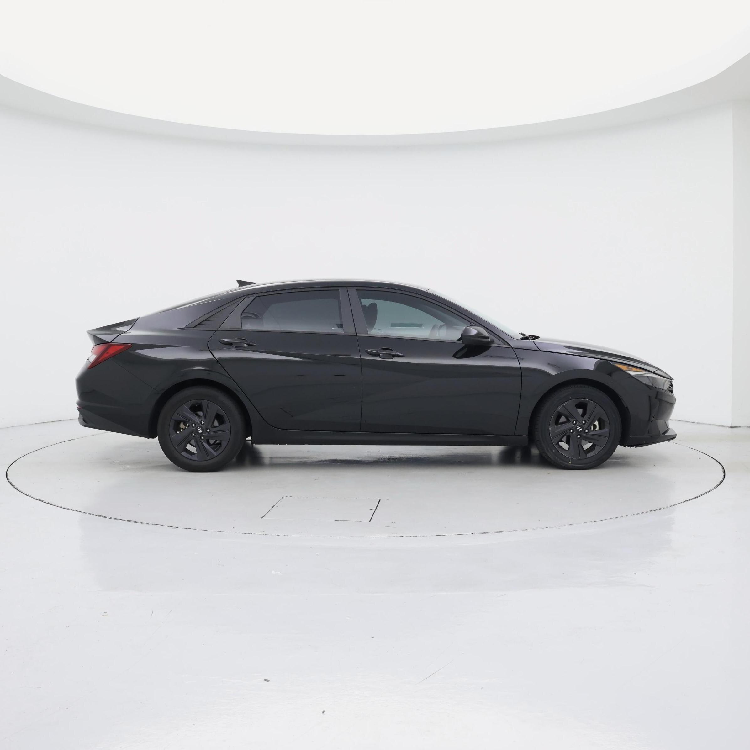 Thumbnail: 2023 Hyundai Elantra - 7