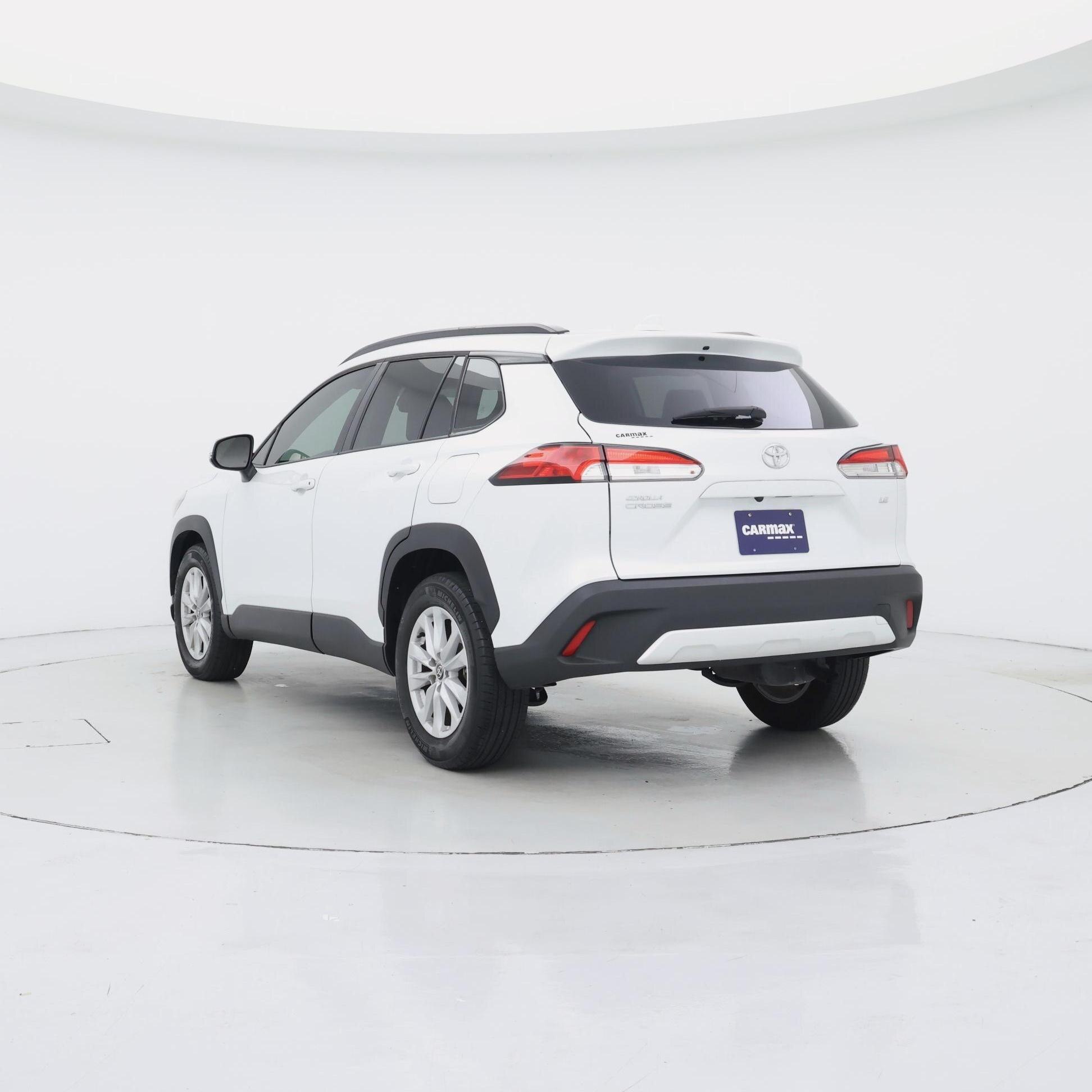 Thumbnail: 2022 Toyota Corolla Cross - 2