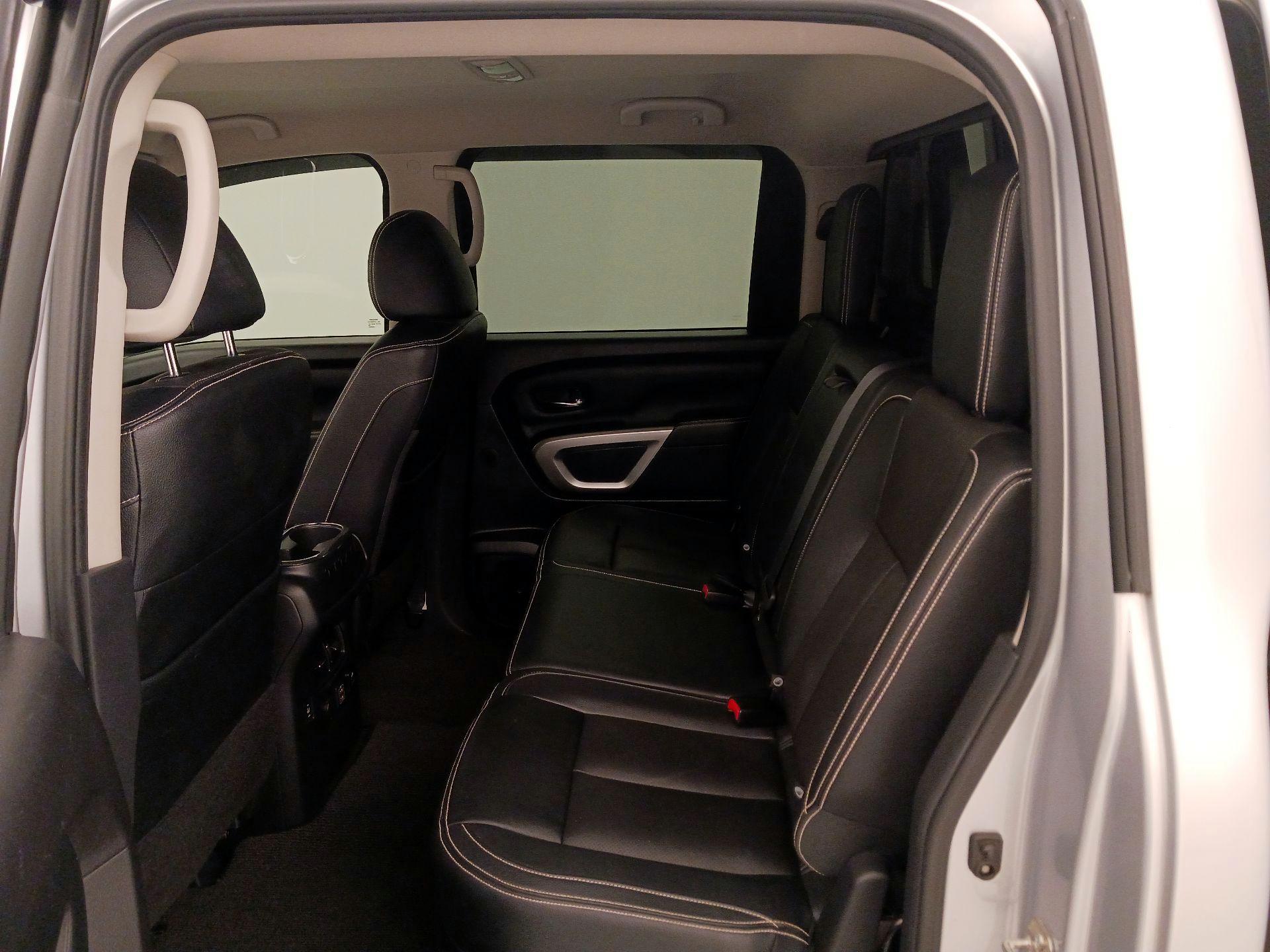 Thumbnail: 2019 Nissan Titan - 20