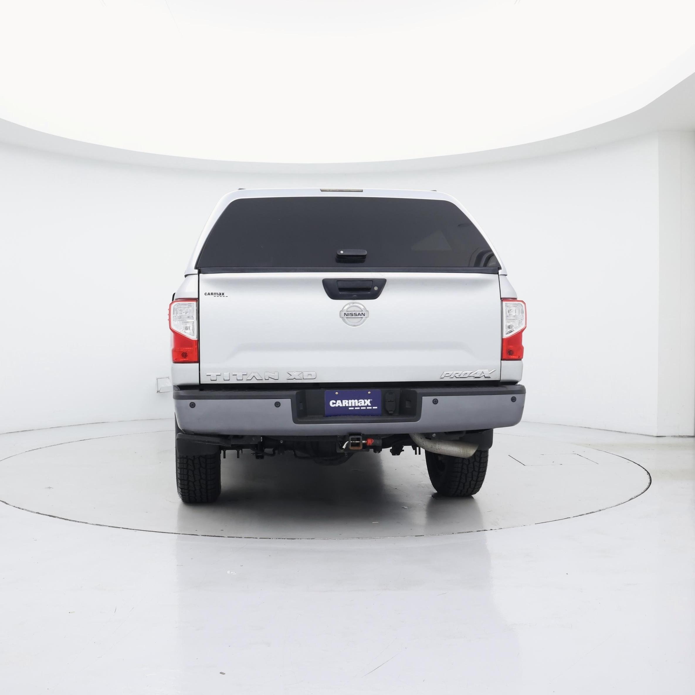 Thumbnail: 2019 Nissan Titan - 6