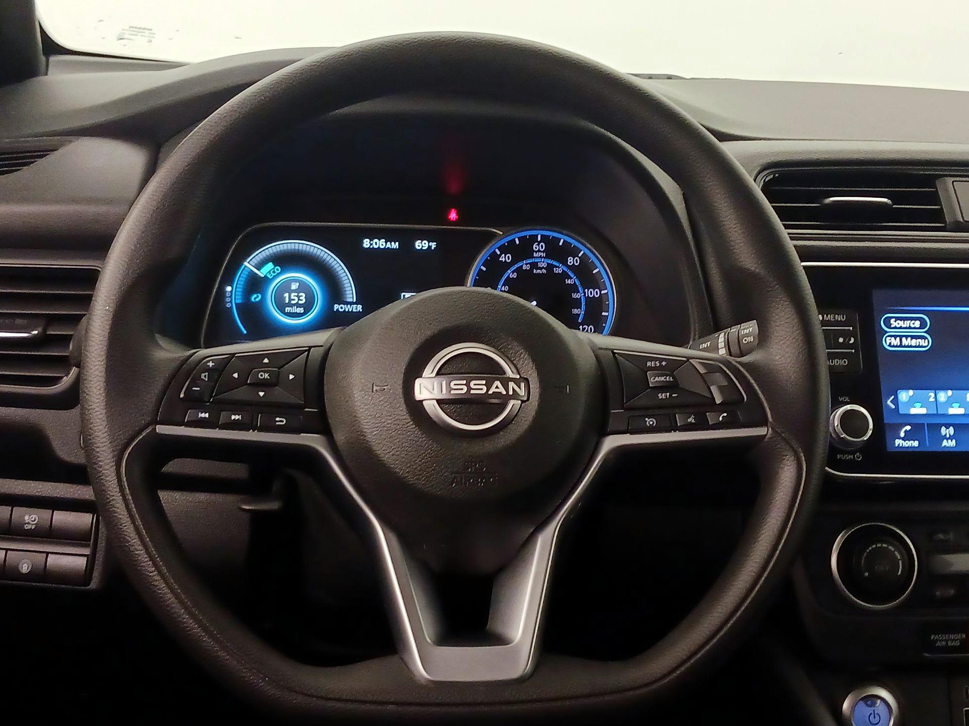 Thumbnail: 2023 Nissan Leaf - 10