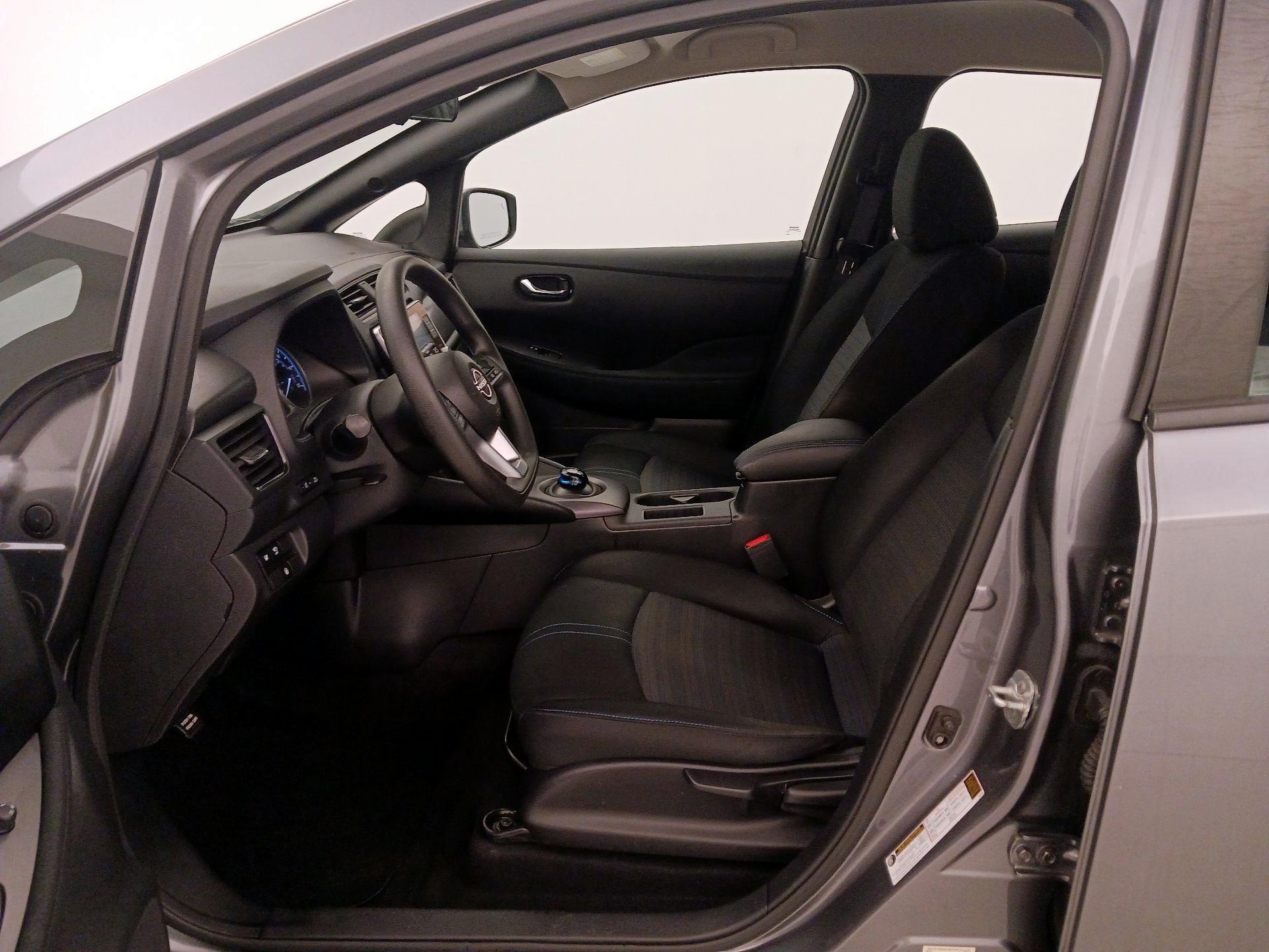 Thumbnail: 2023 Nissan Leaf - 11