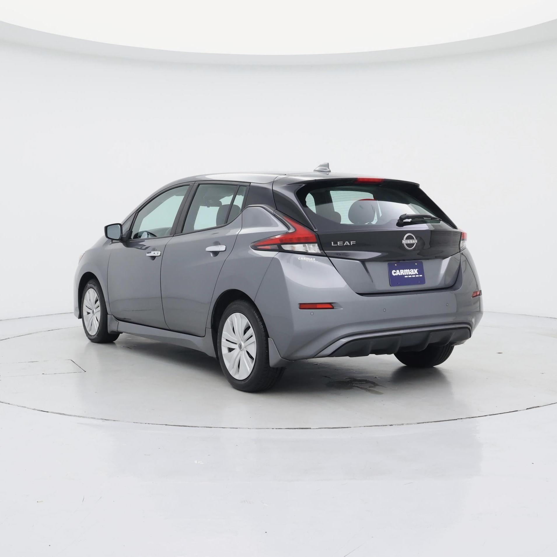 Thumbnail: 2023 Nissan Leaf - 2