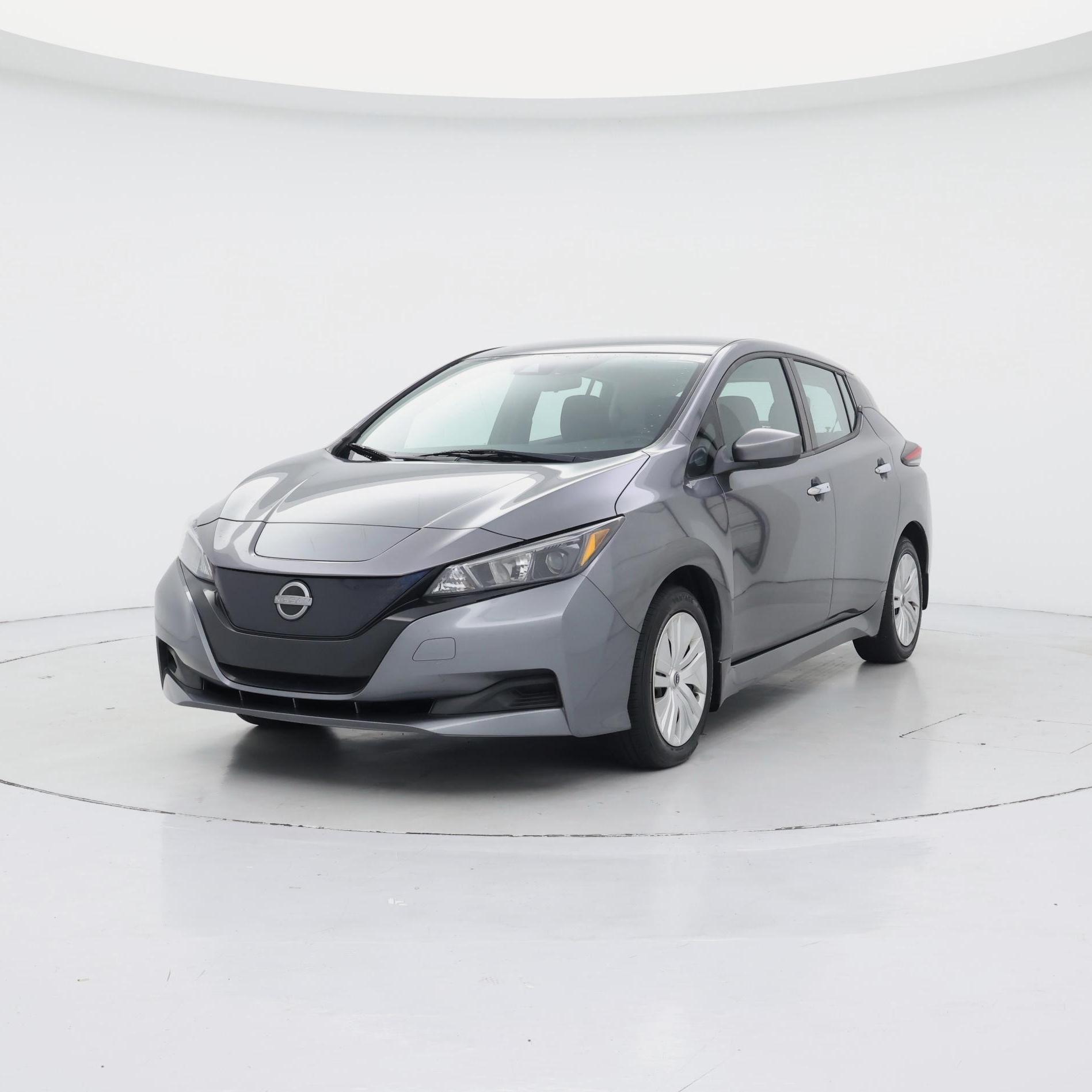 Thumbnail: 2023 Nissan Leaf - 4