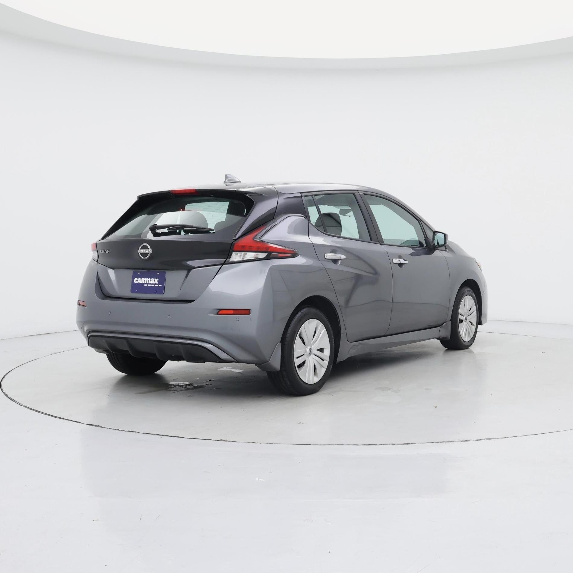Thumbnail: 2023 Nissan Leaf - 8