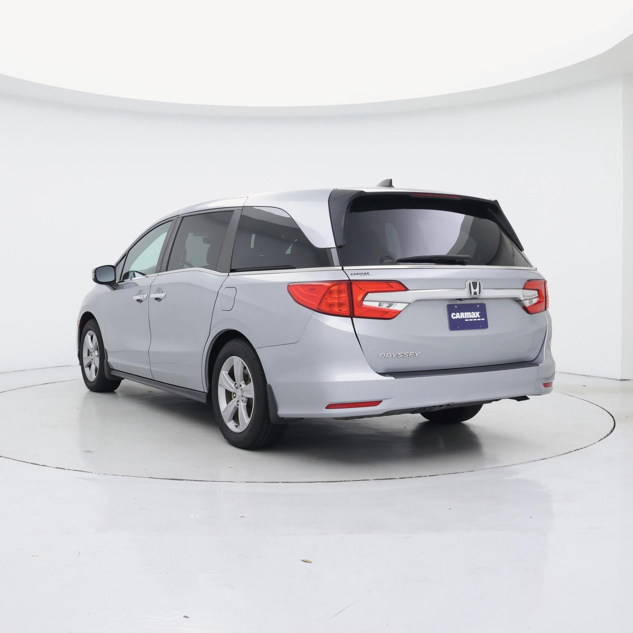 Thumbnail: 2018 Honda Odyssey - 2